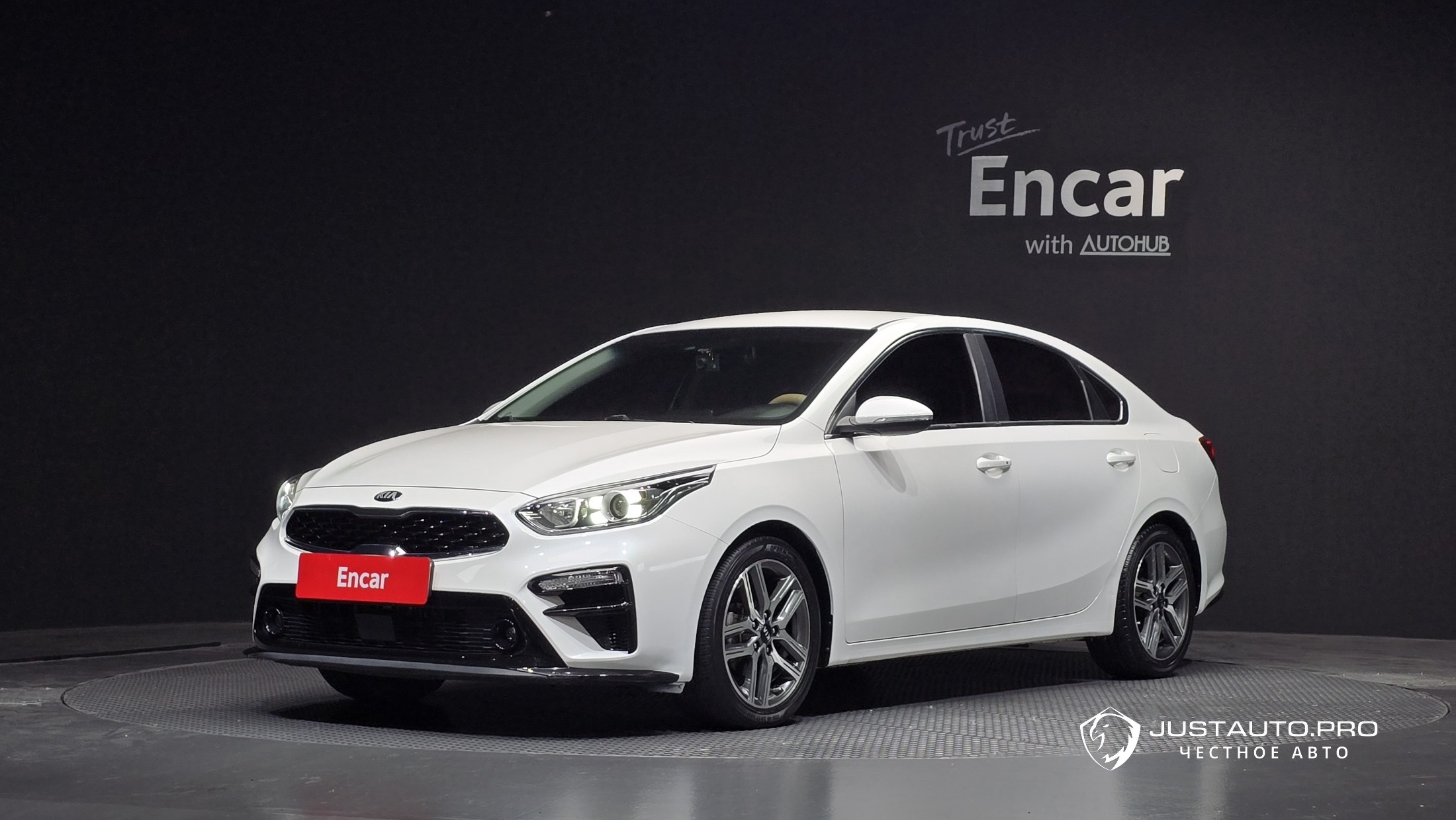 Автомобиль Kia K3