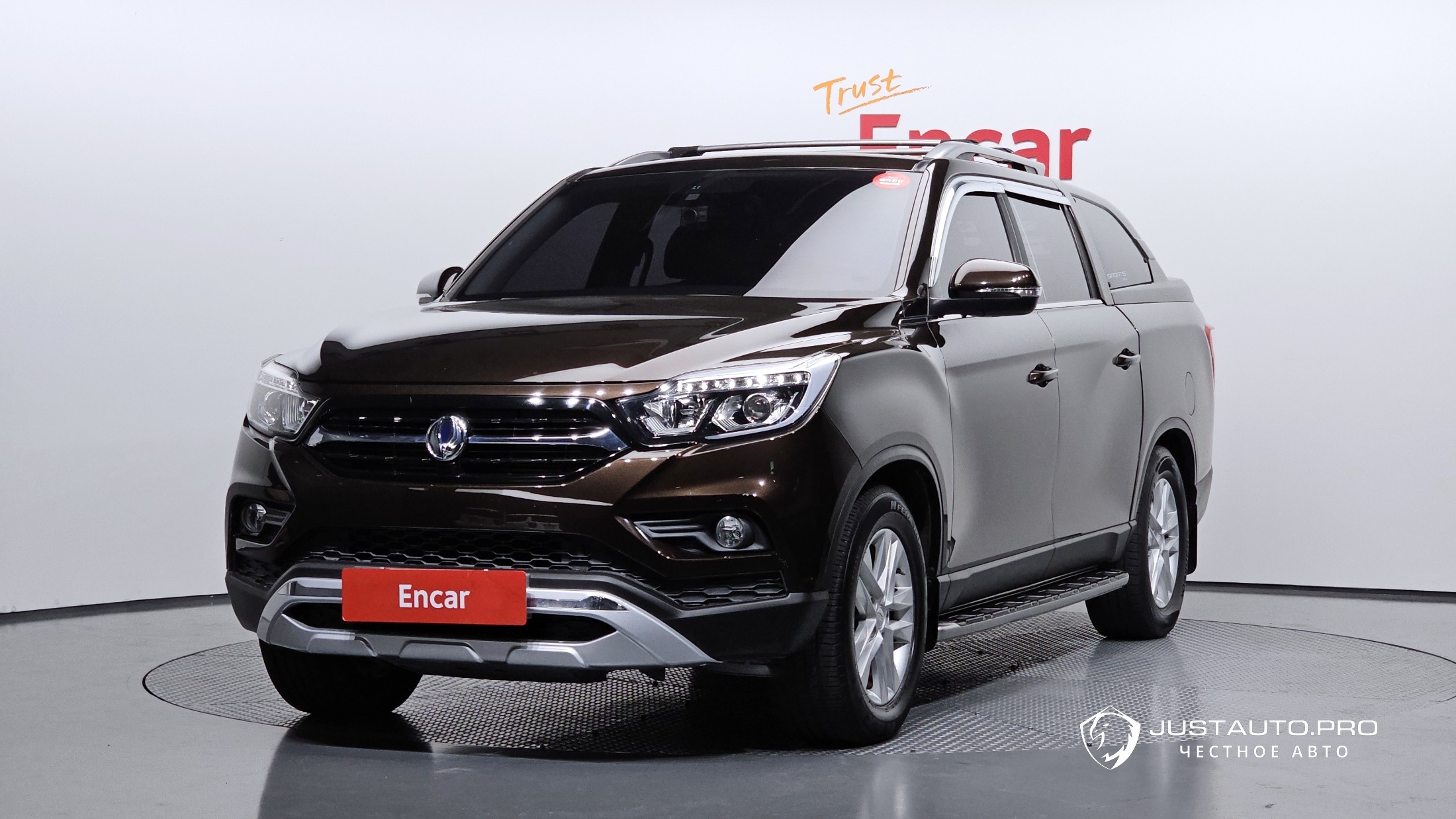 Автомобиль KG_Mobility_Ssangyong Rexton