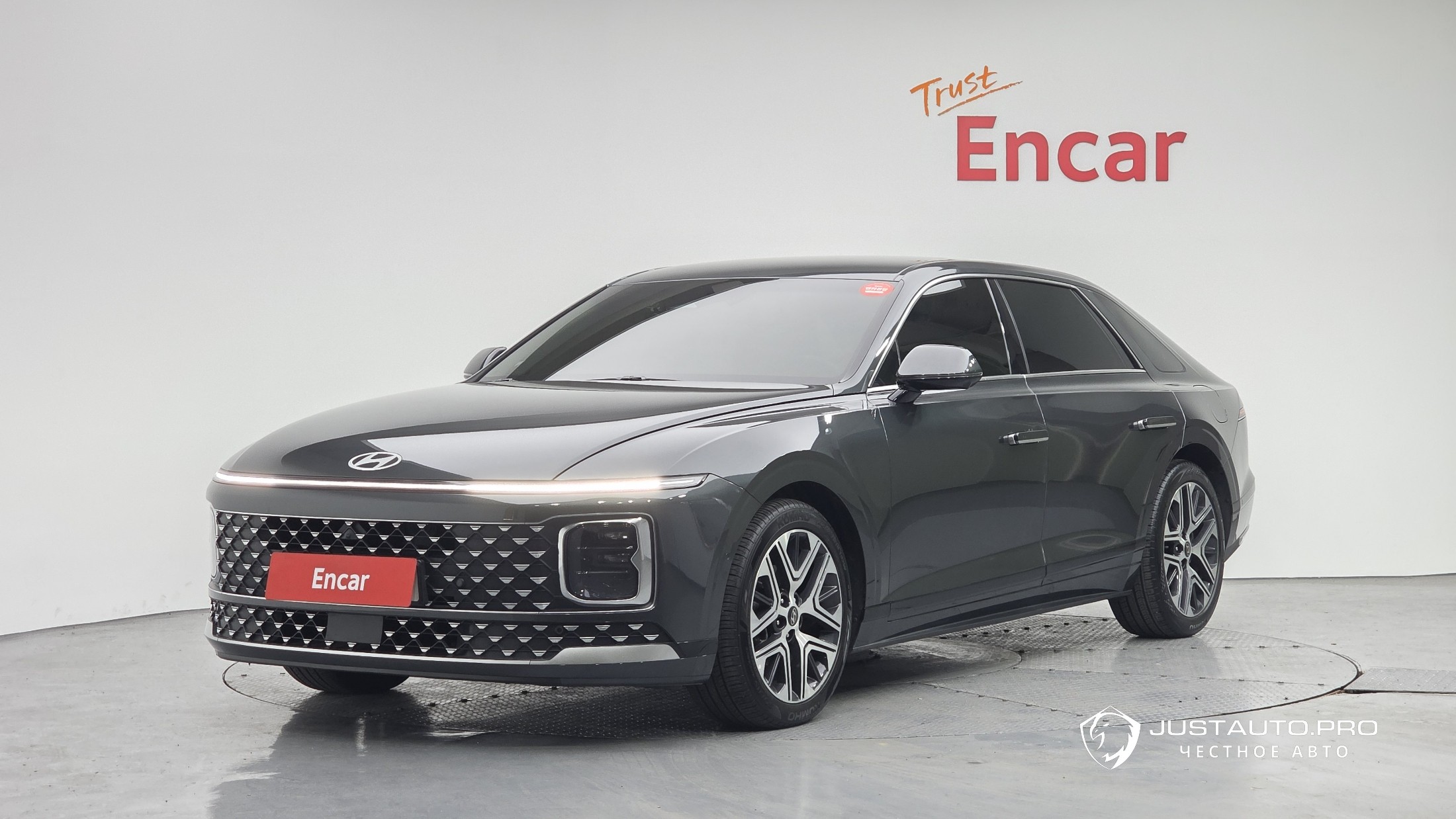 Автомобиль Hyundai Grandeur