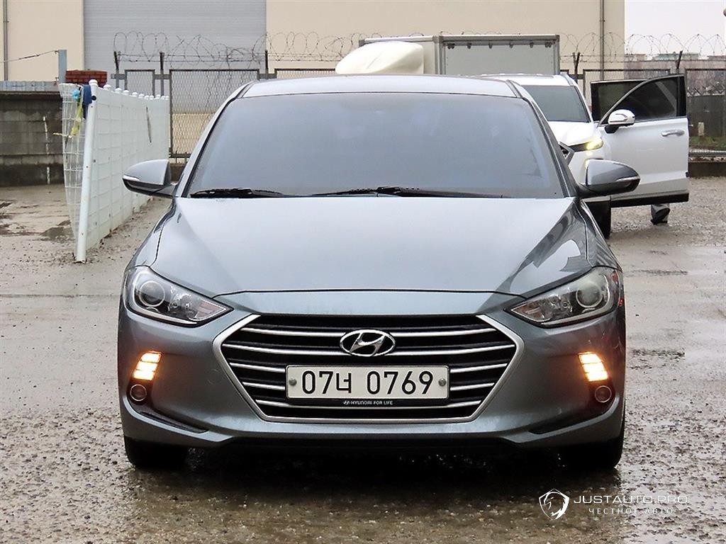 Автомобиль Hyundai AVANTE