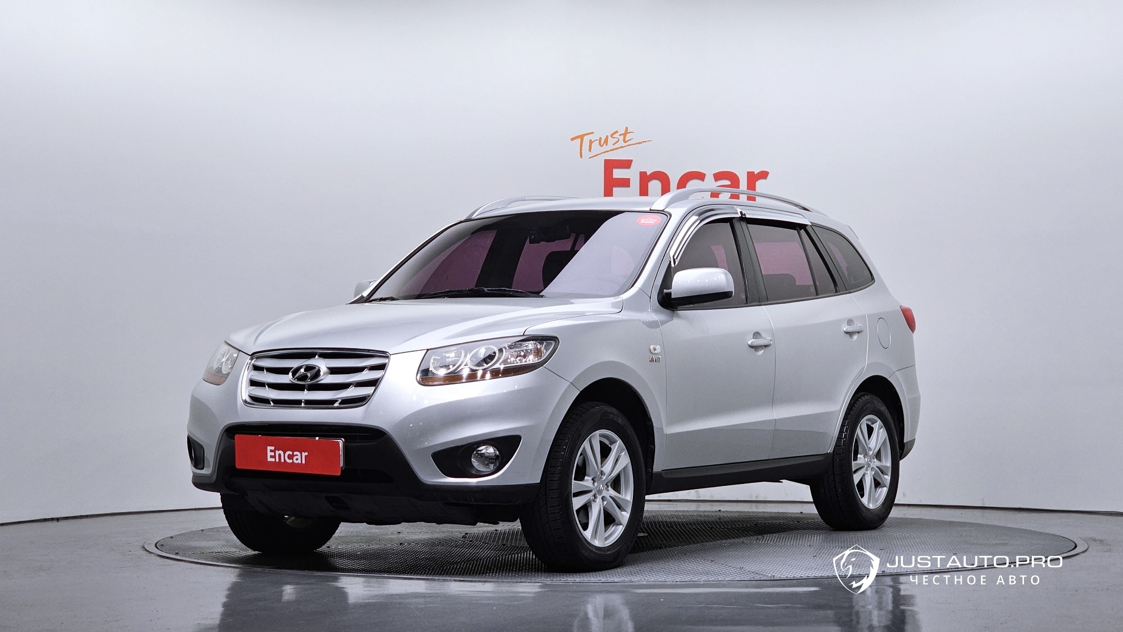 Автомобиль Hyundai Santafe