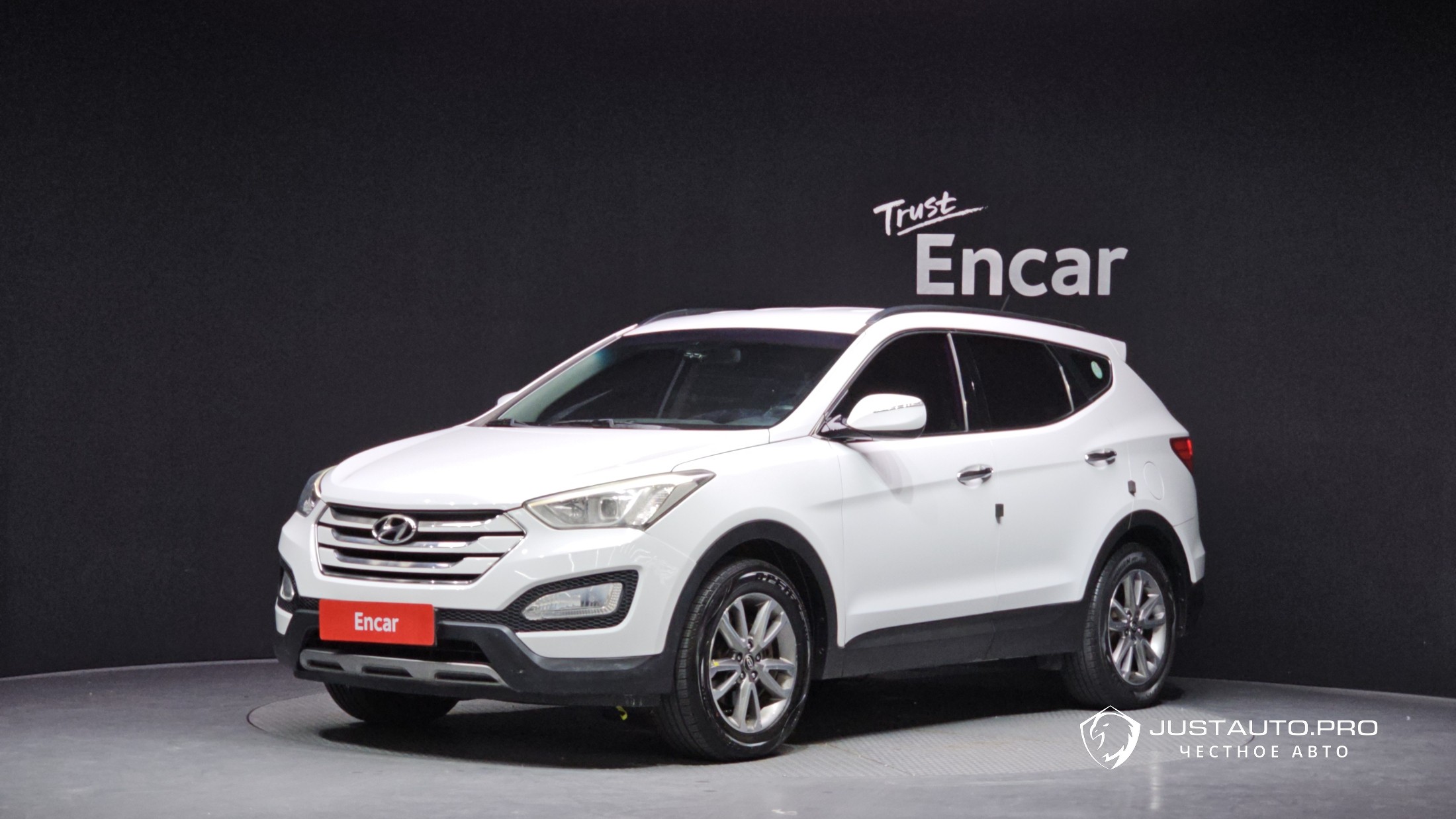 Автомобиль Hyundai Santafe