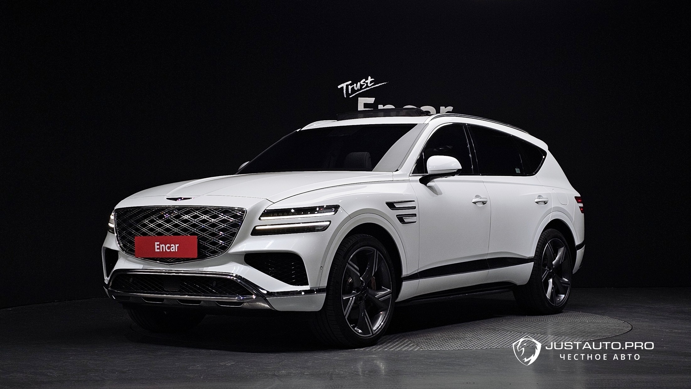 Автомобиль Genesis GV80