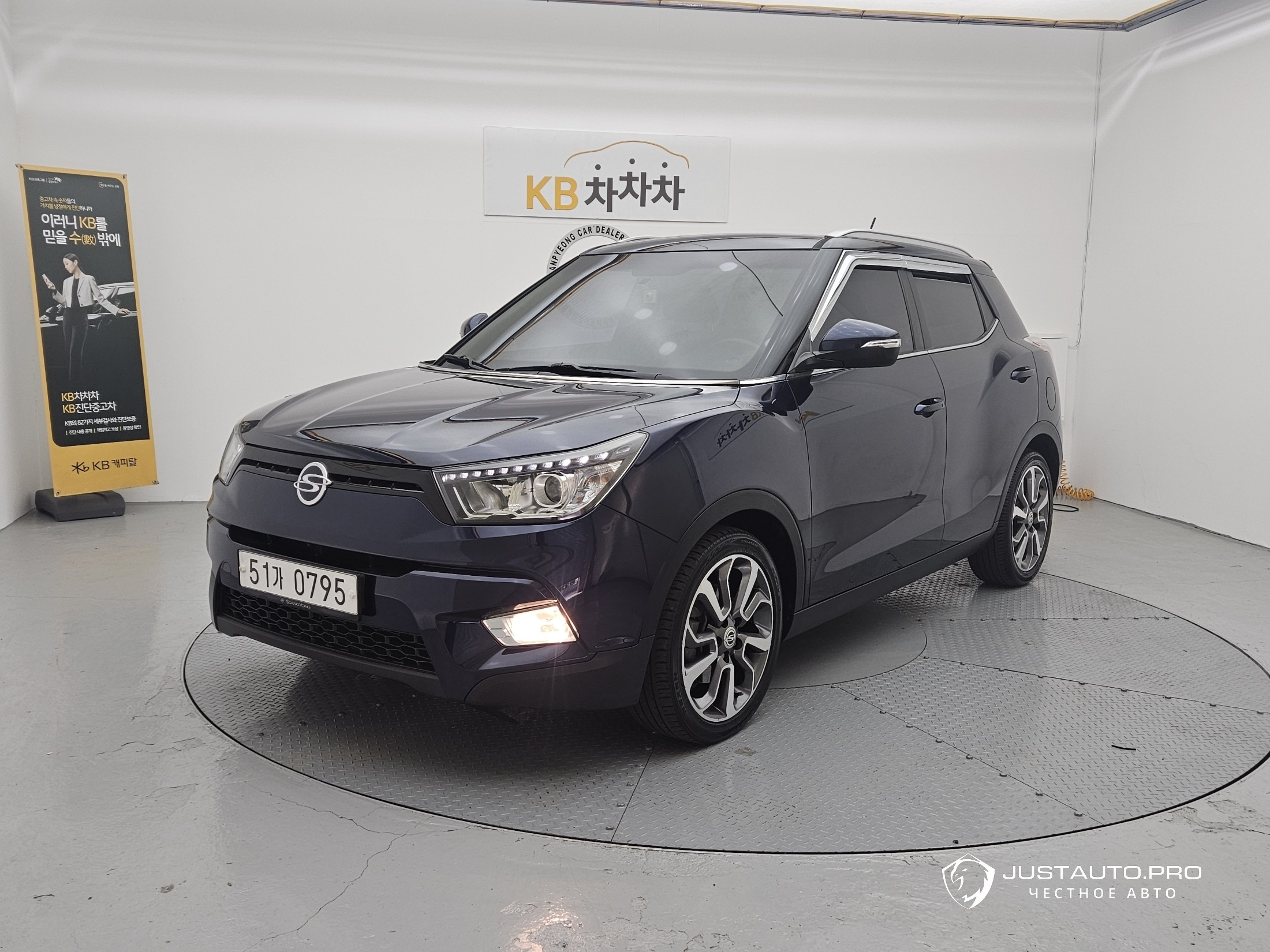 Автомобиль KG_Mobility_Ssangyong TIBOLI