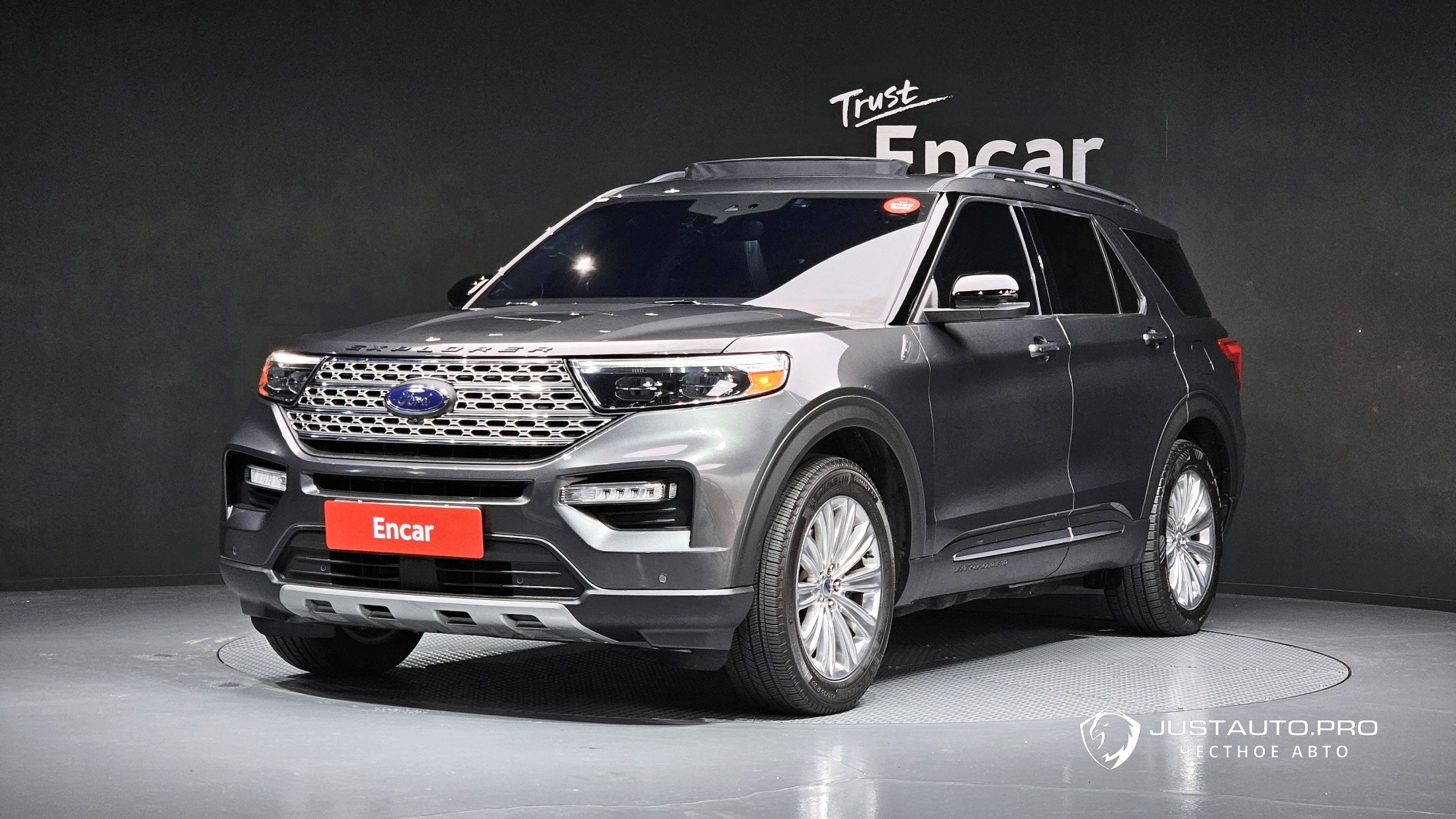 Автомобиль Ford Explorer