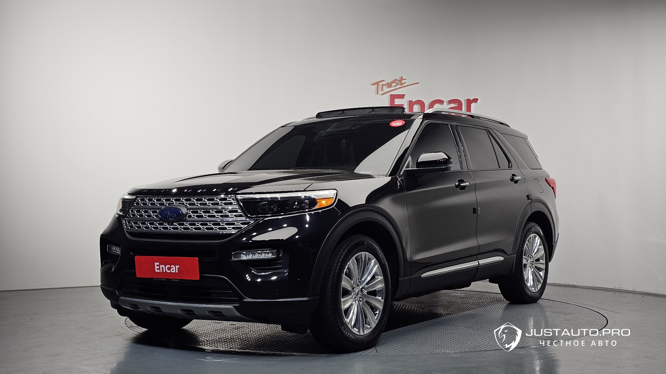 Автомобиль Ford Explorer