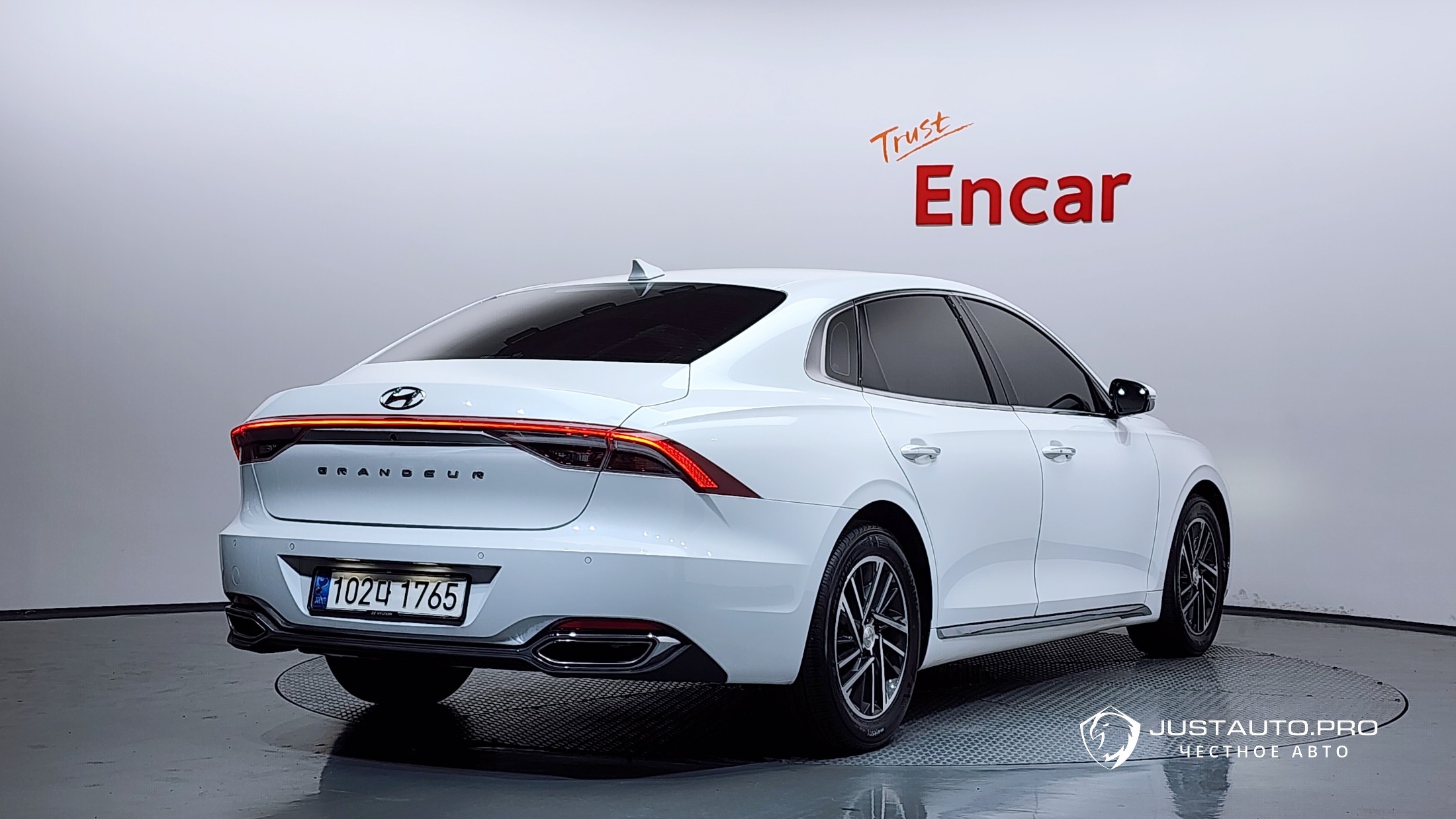 Автомобиль Hyundai Grandeur