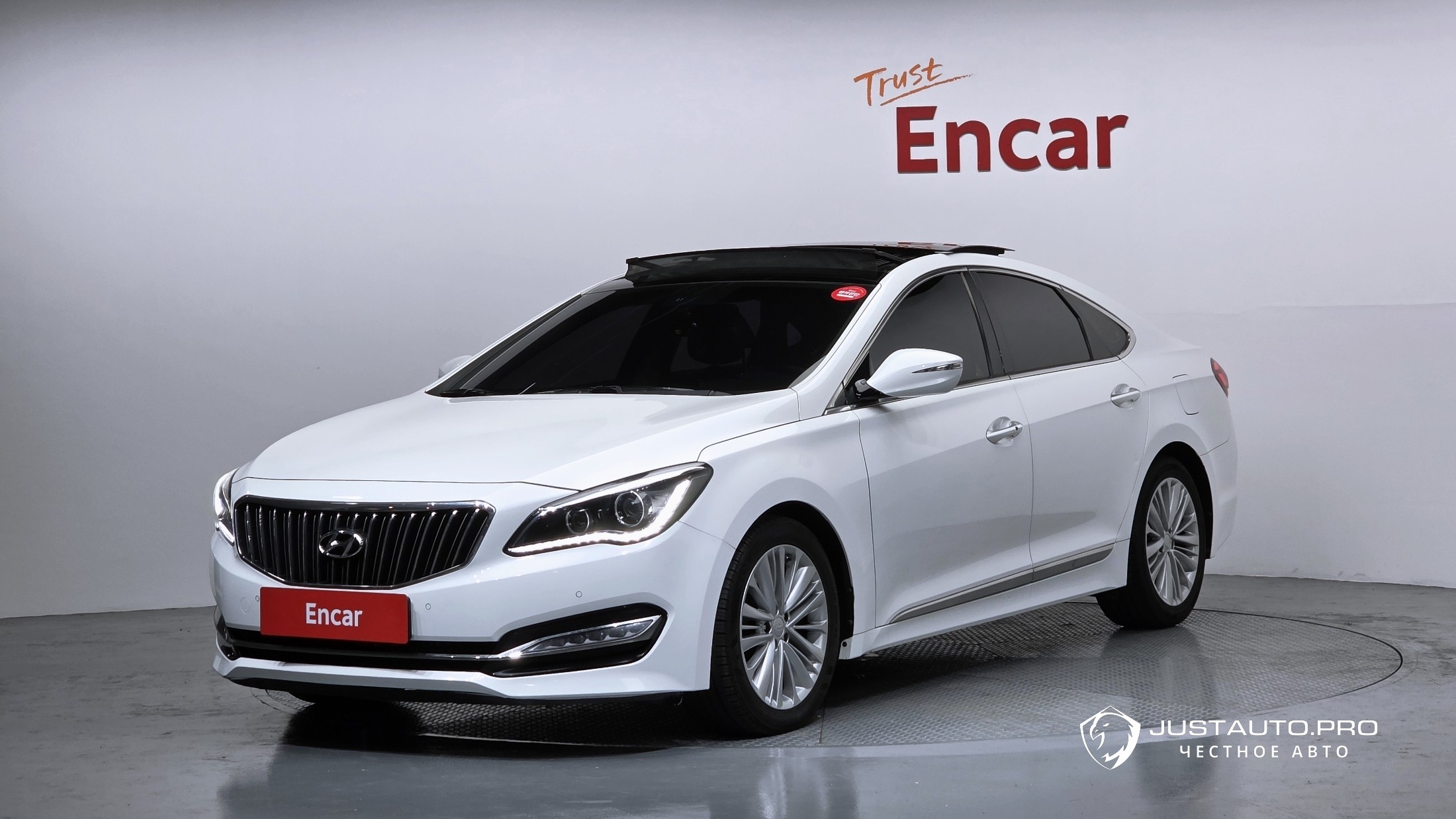 Автомобиль Hyundai Aslan