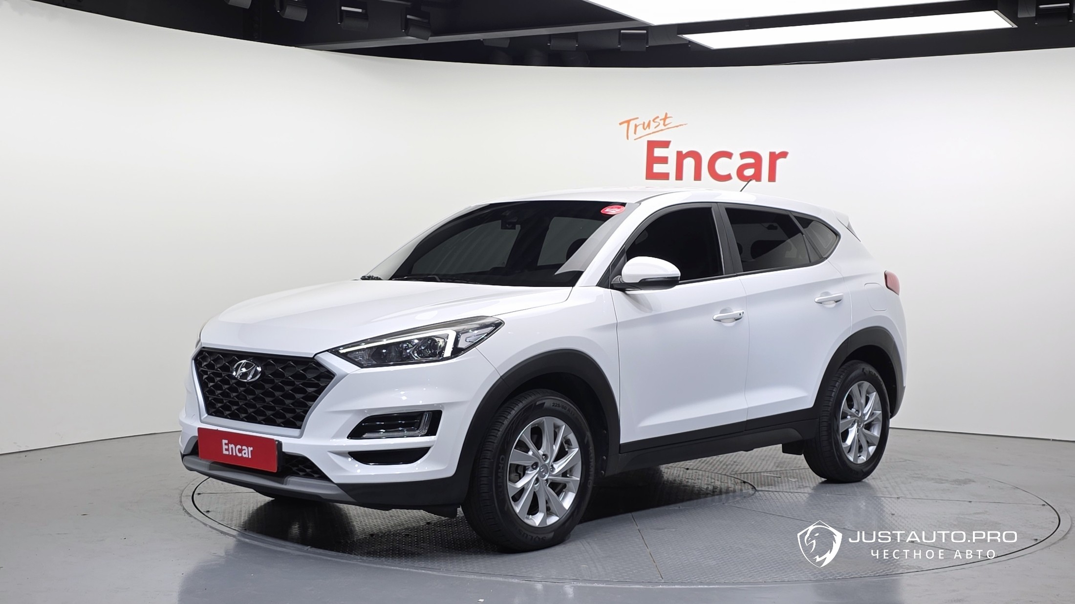 Автомобиль Hyundai Tucson