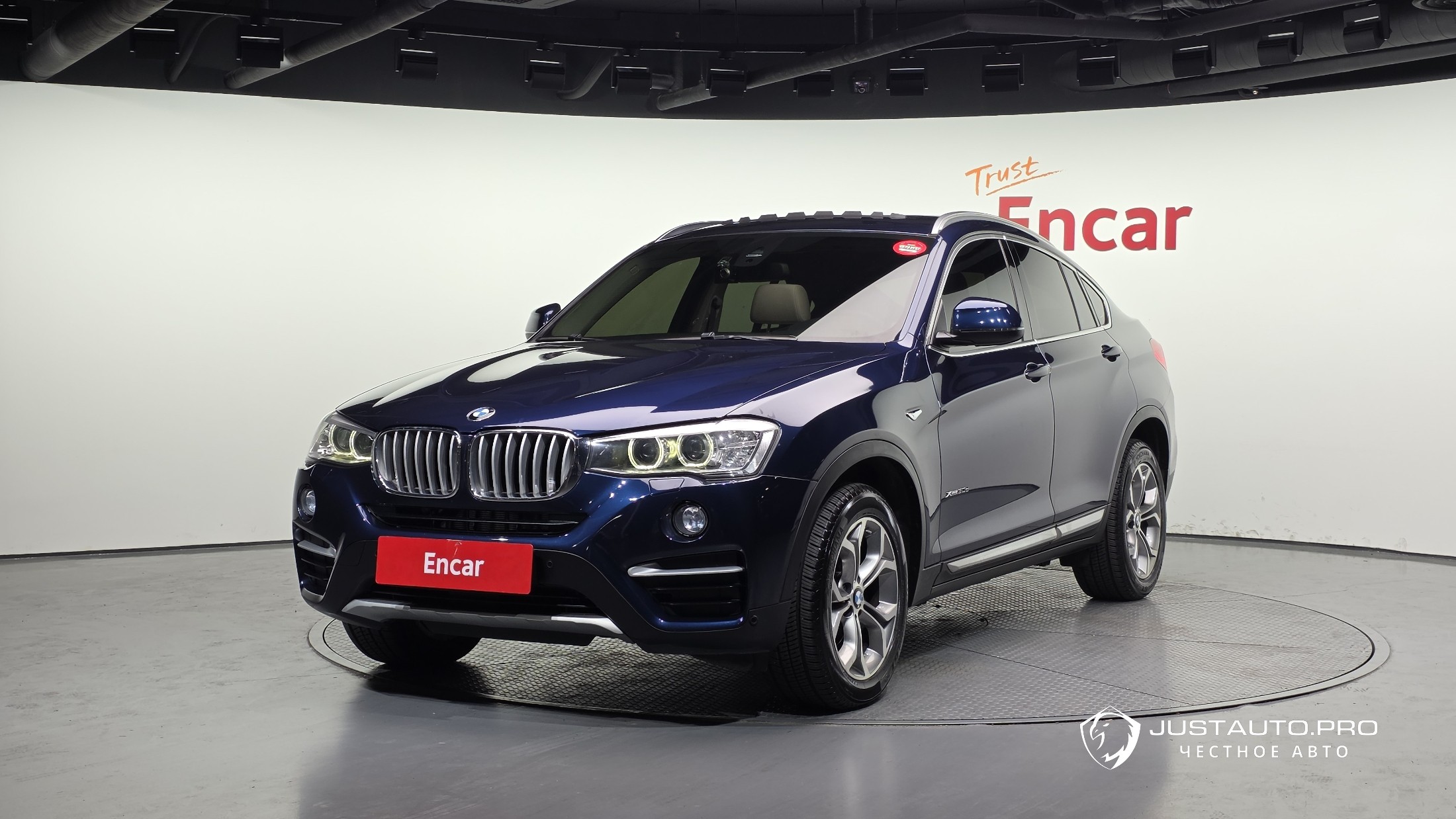 Автомобиль BMW X4