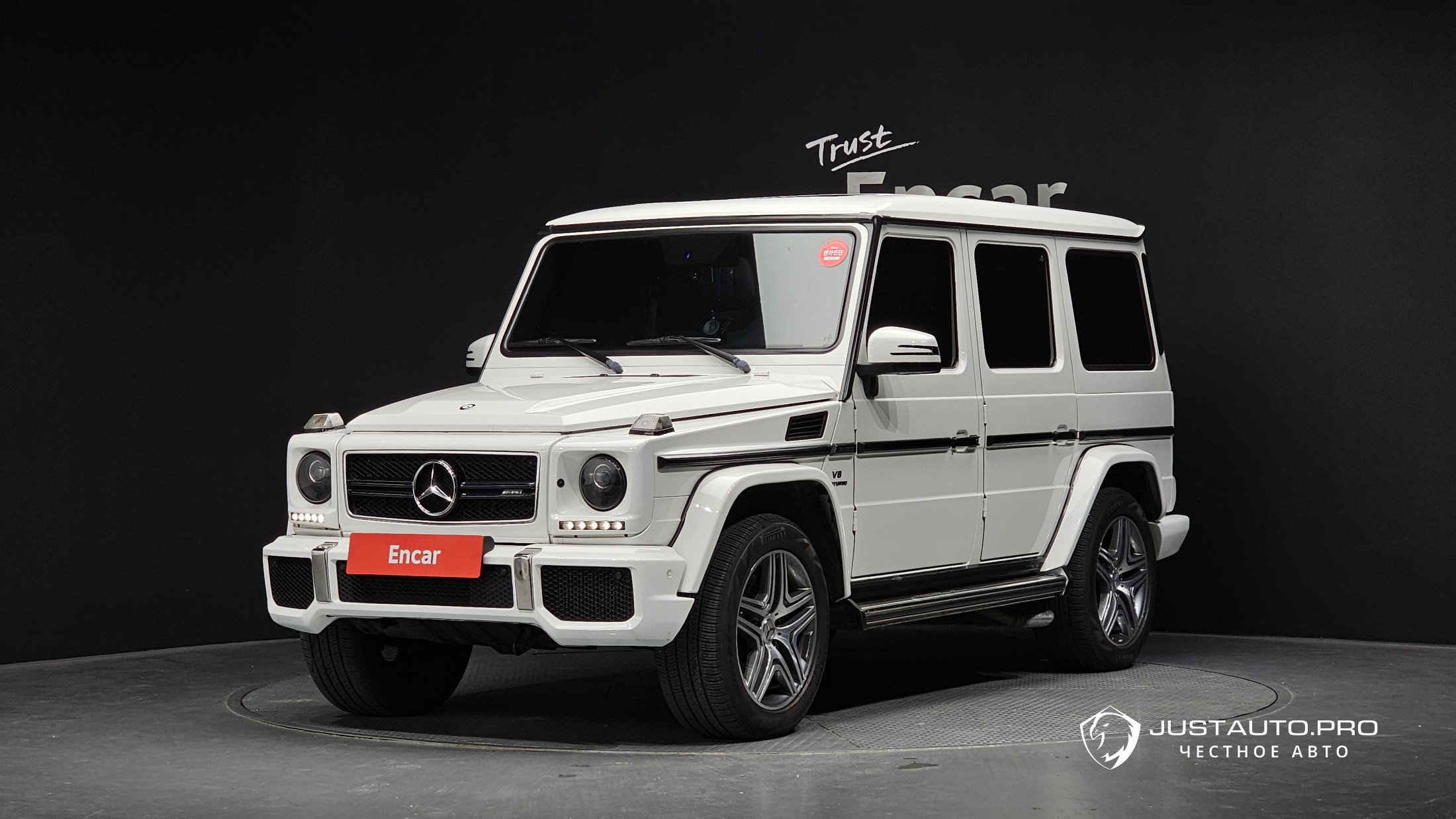 Автомобиль Mercedes-Benz G-Class