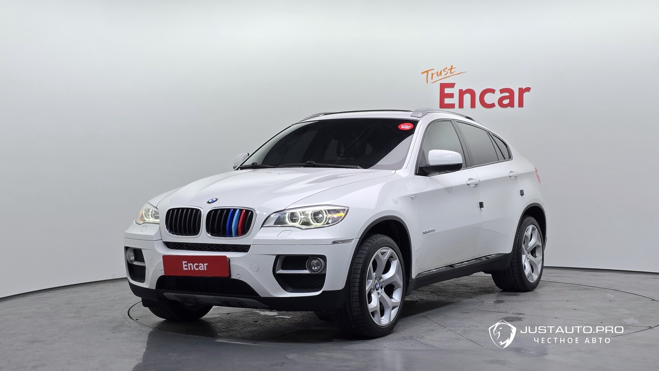 Автомобиль BMW X6