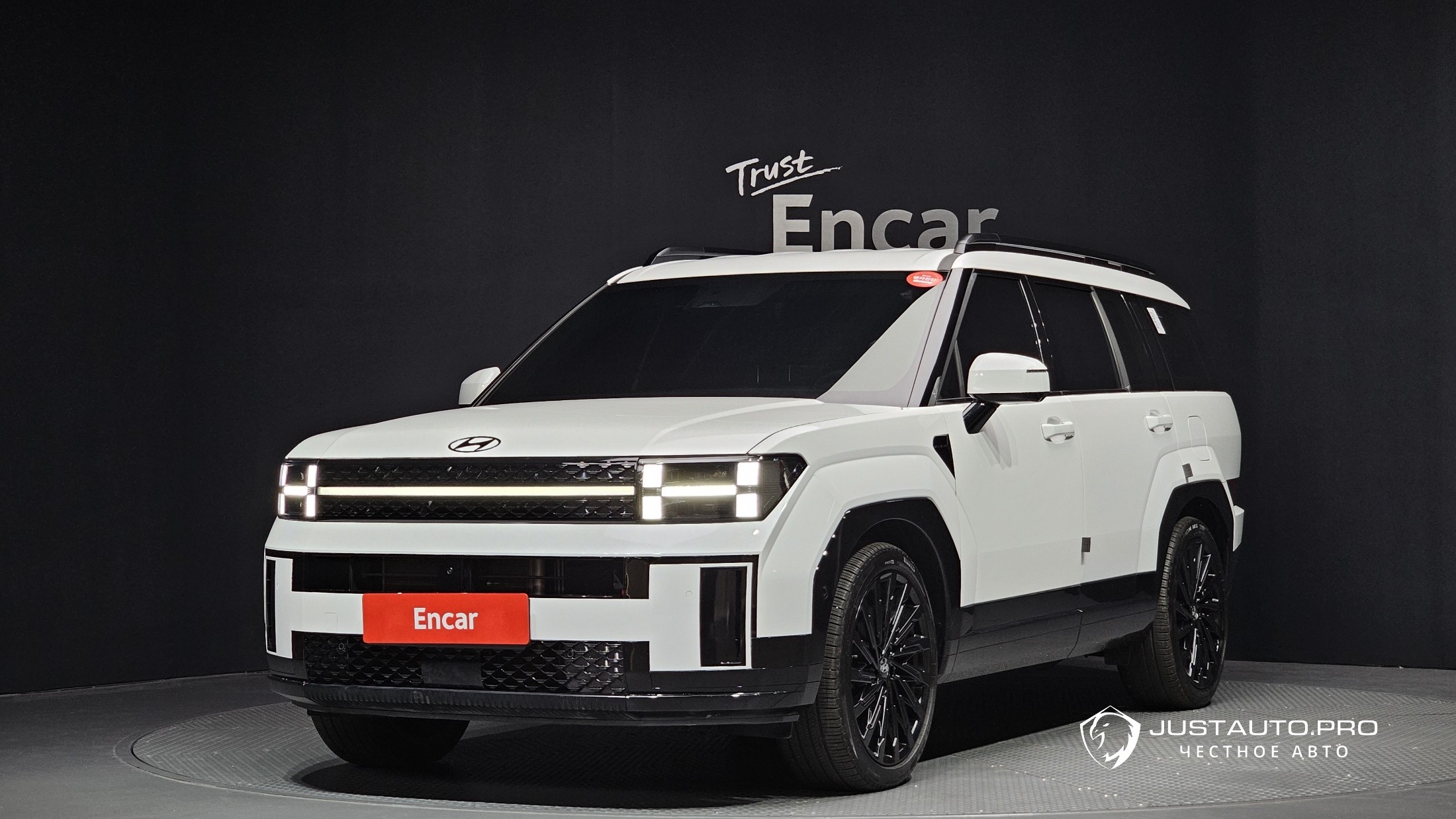 Автомобиль Hyundai Santafe