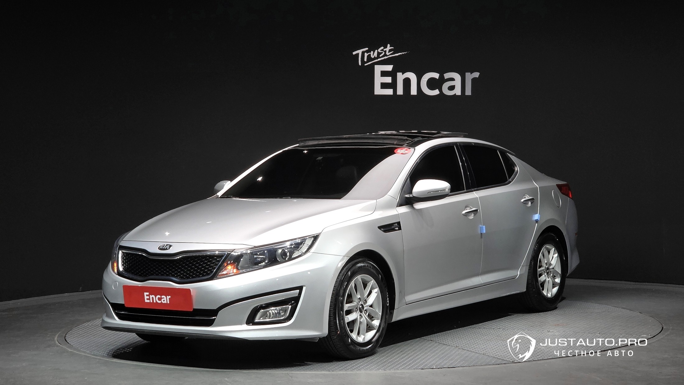 Автомобиль Kia K5