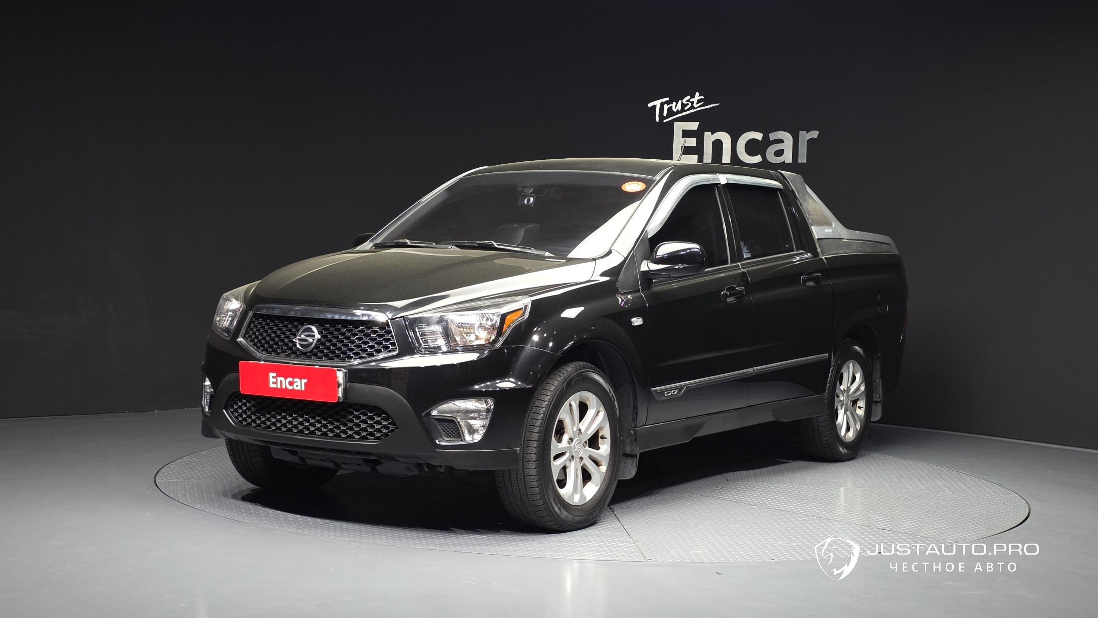 Автомобиль KG_Mobility_Ssangyong KORANDO