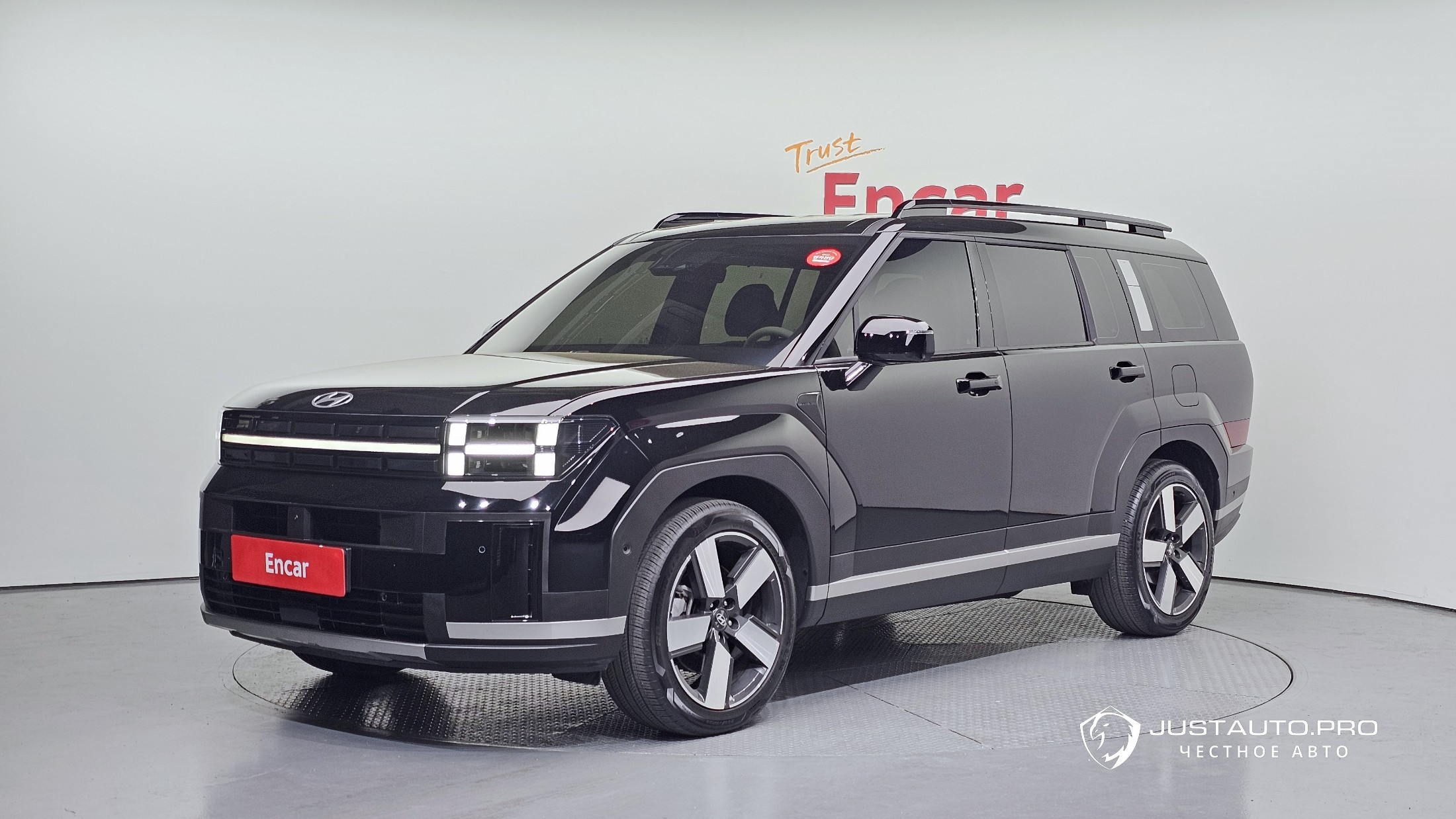 Автомобиль Hyundai Santafe
