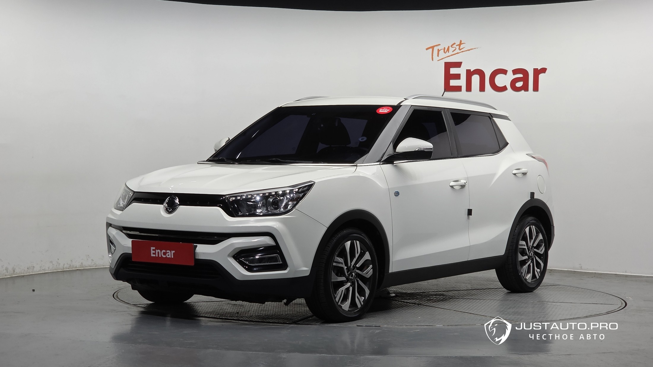 Автомобиль KG_Mobility_Ssangyong TIBOLI
