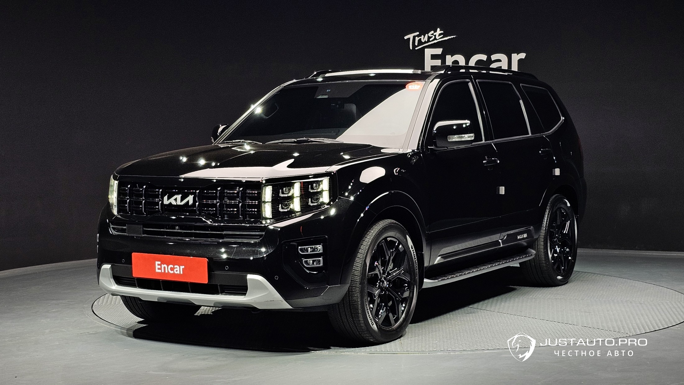 Автомобиль Kia Mohave