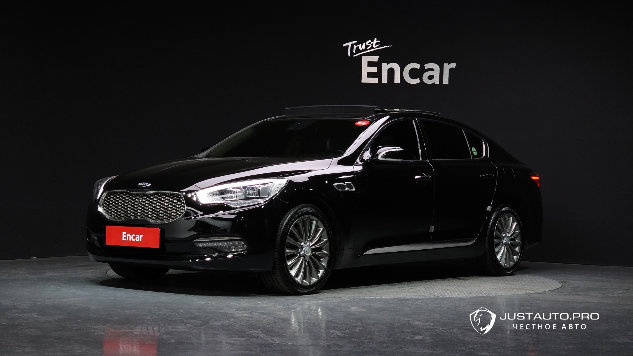 Автомобиль Kia K9
