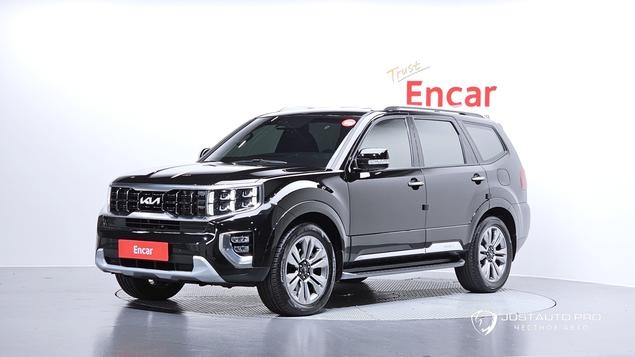 Автомобиль Kia Mohave