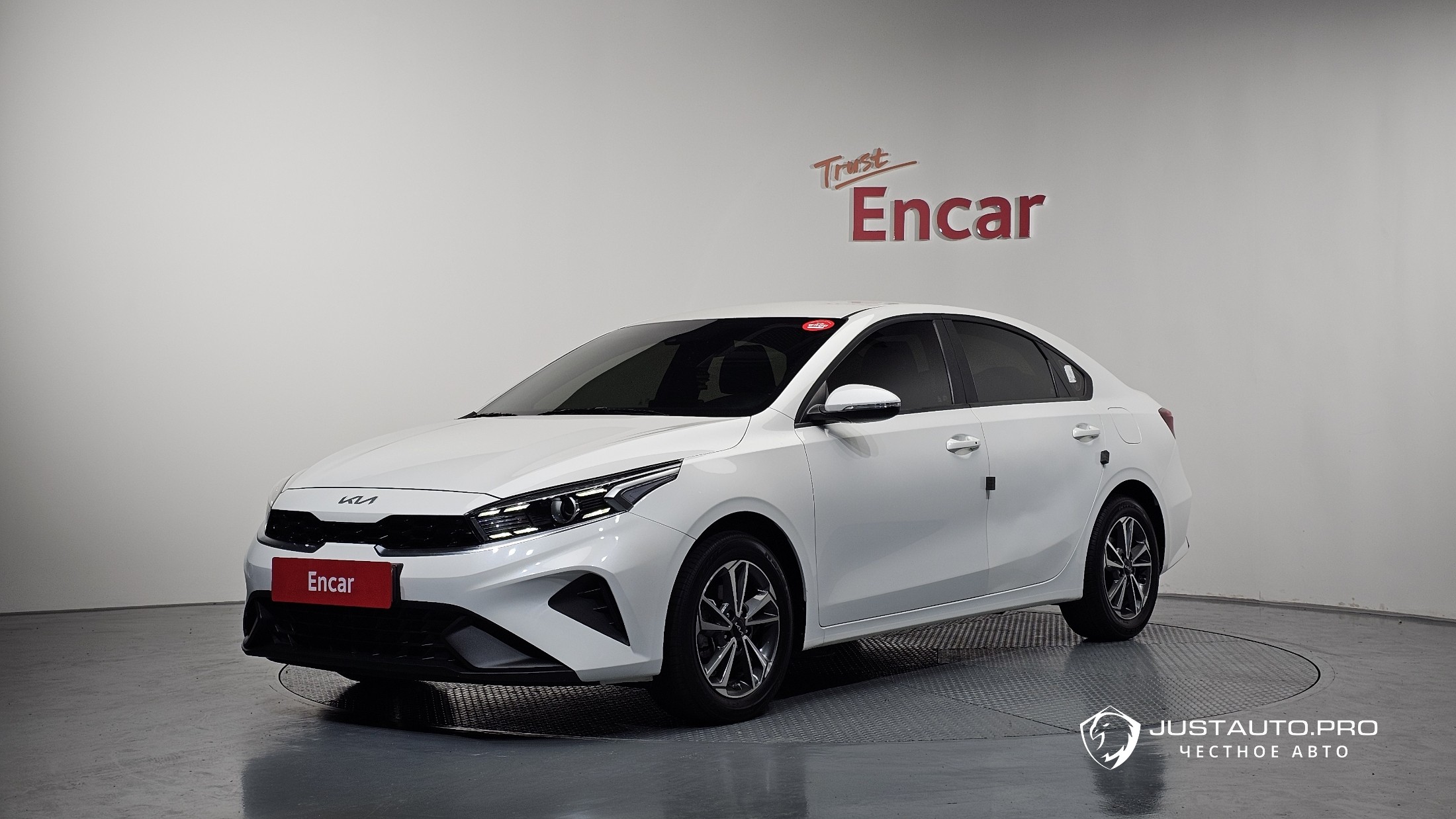 Автомобиль Kia K3