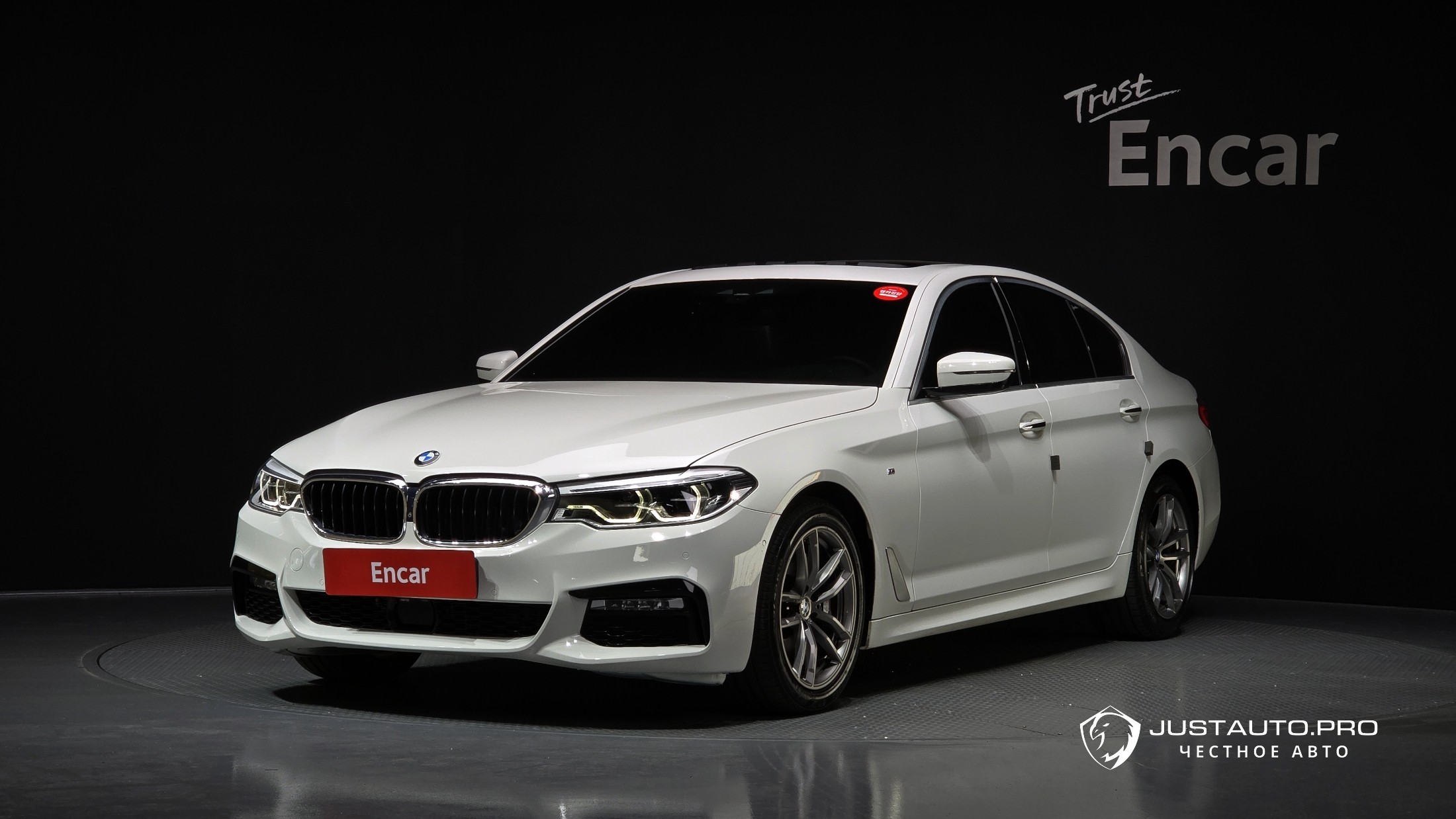 Автомобиль BMW 5-Series