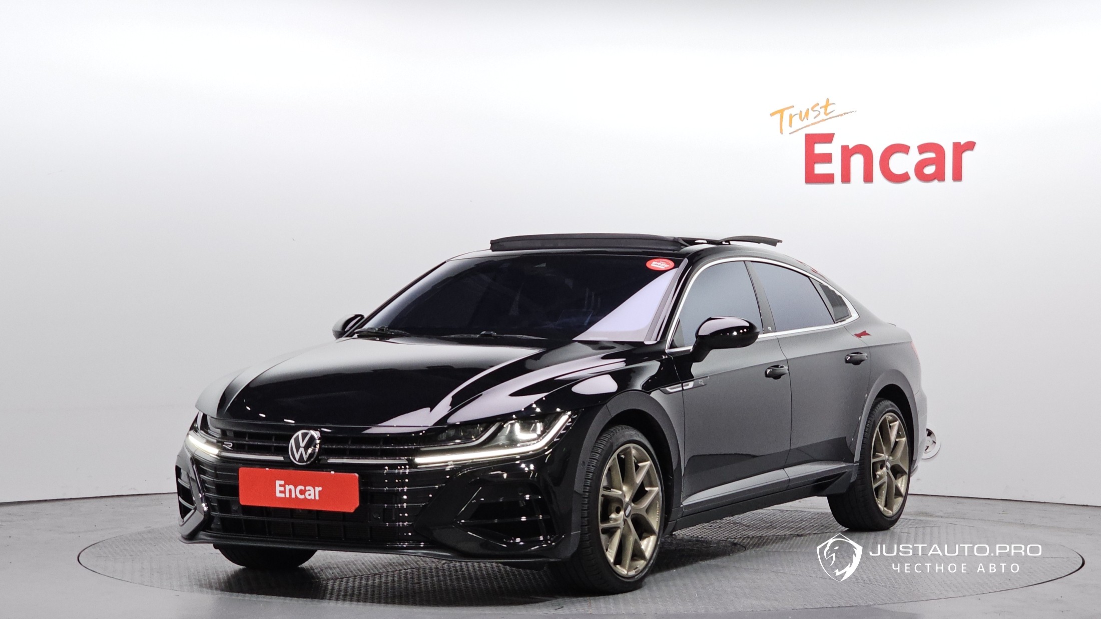 Автомобиль Volkswagen Arteon