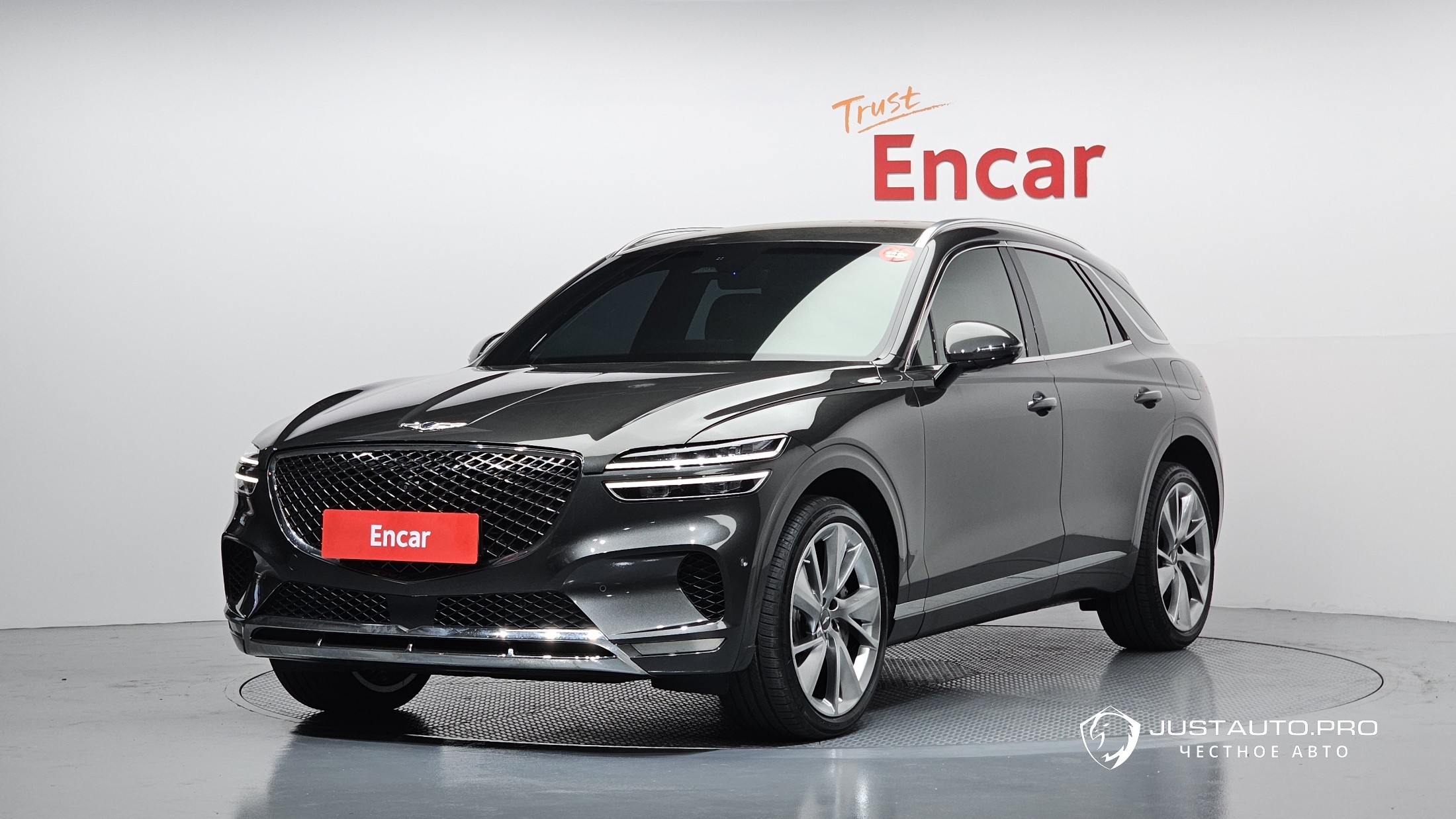 Автомобиль Genesis GV70