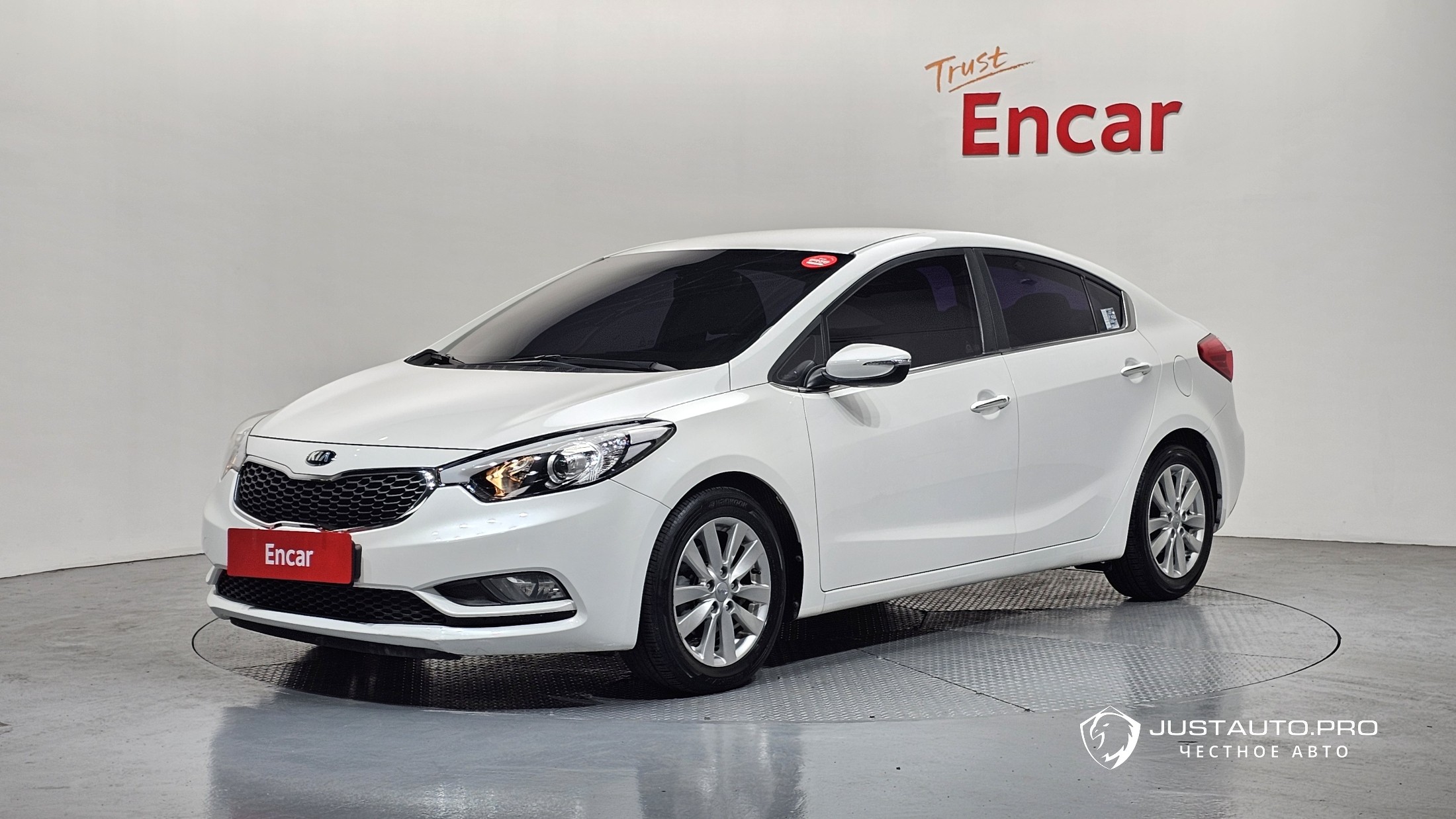 Автомобиль Kia K3