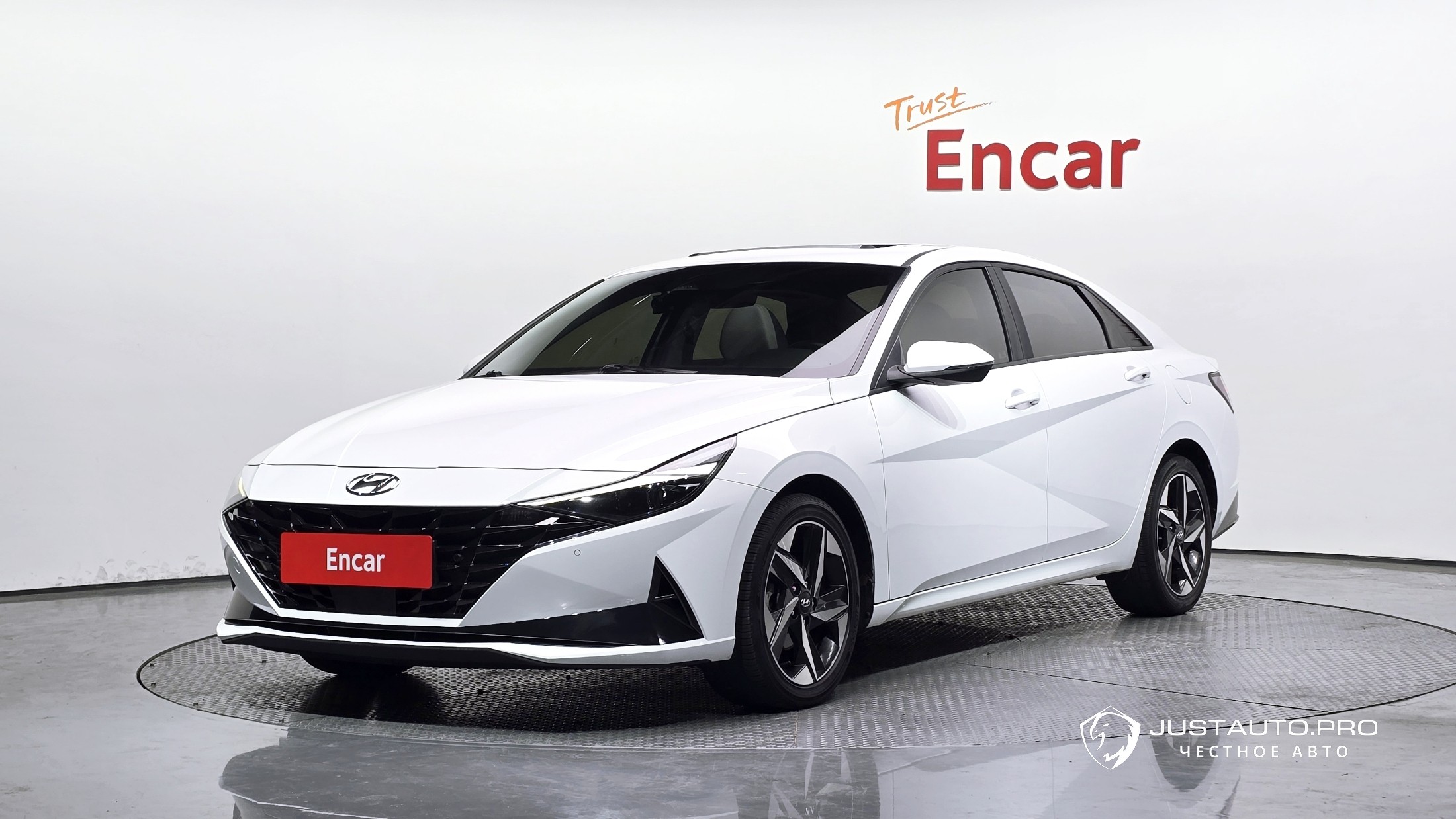 Автомобиль Hyundai AVANTE