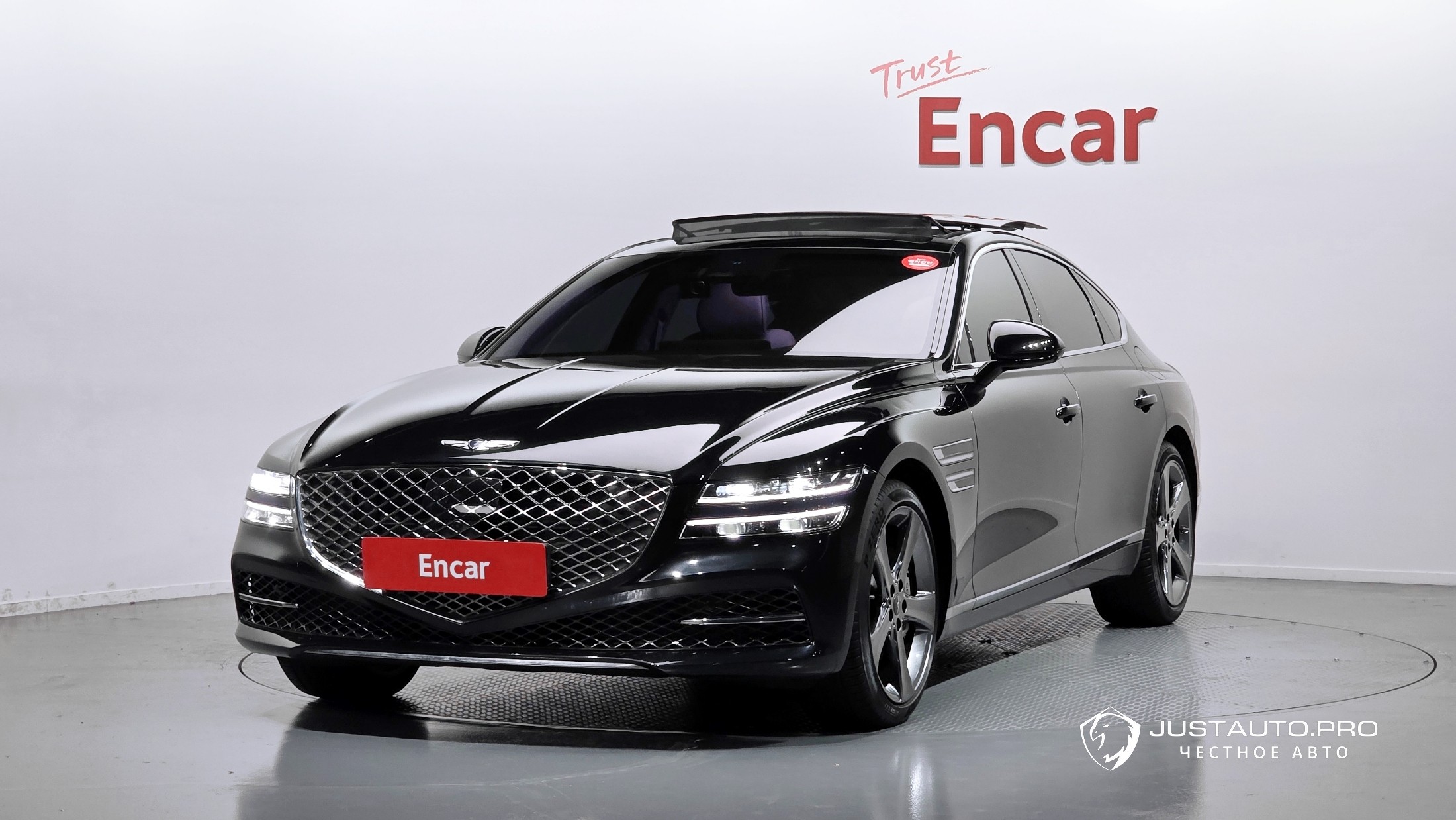 Автомобиль Genesis G80