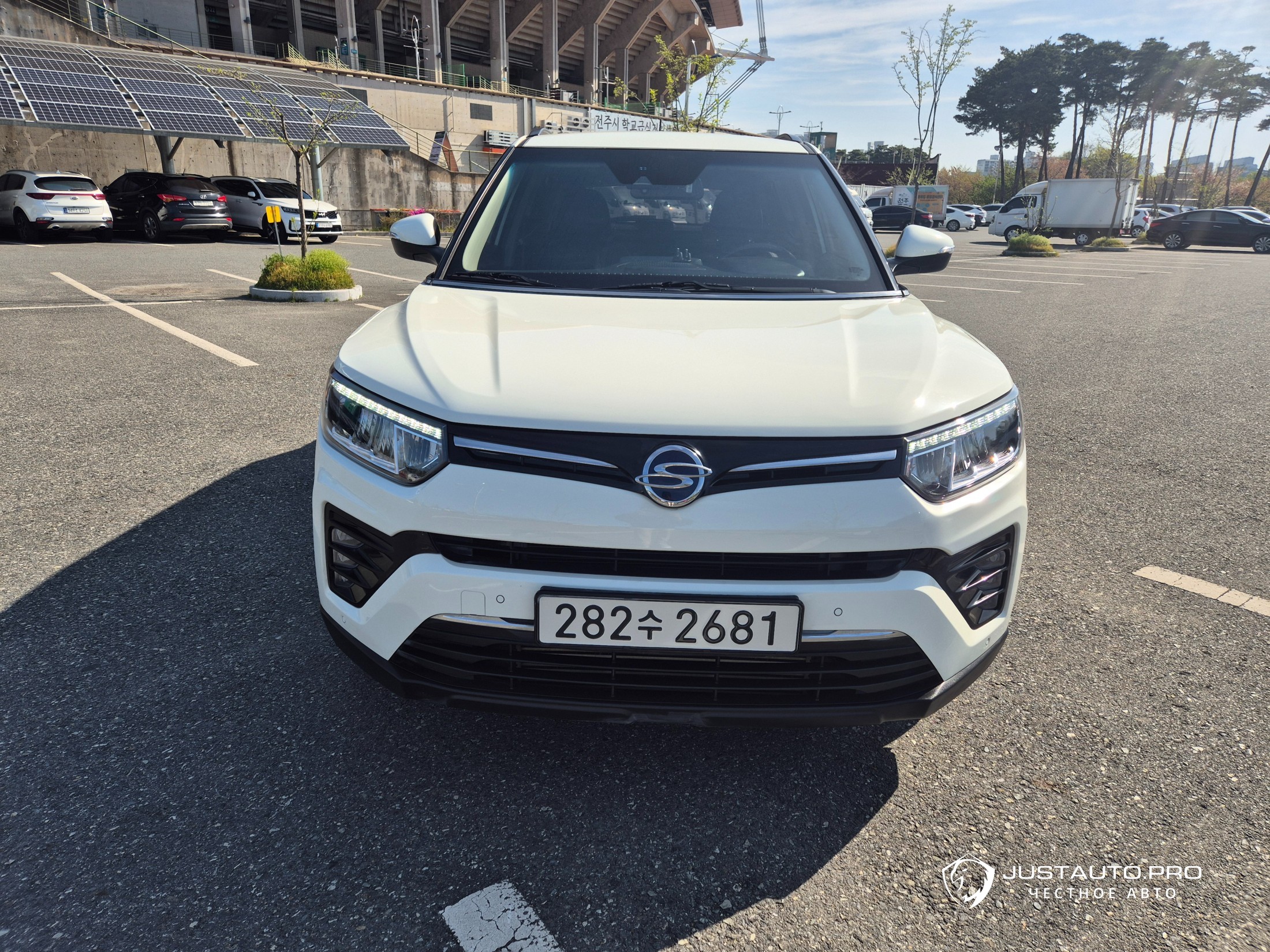Автомобиль KG_Mobility_Ssangyong TIBOLI