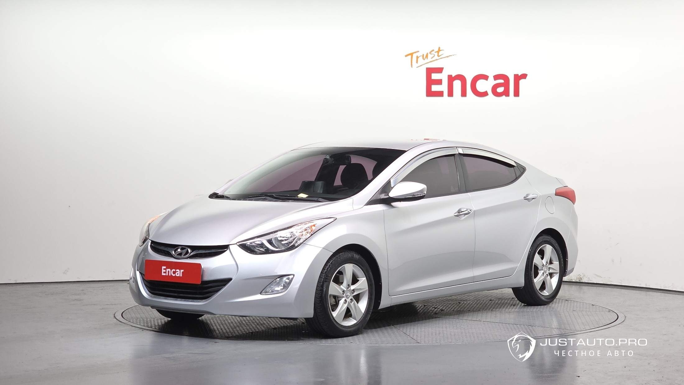 Автомобиль Hyundai AVANTE