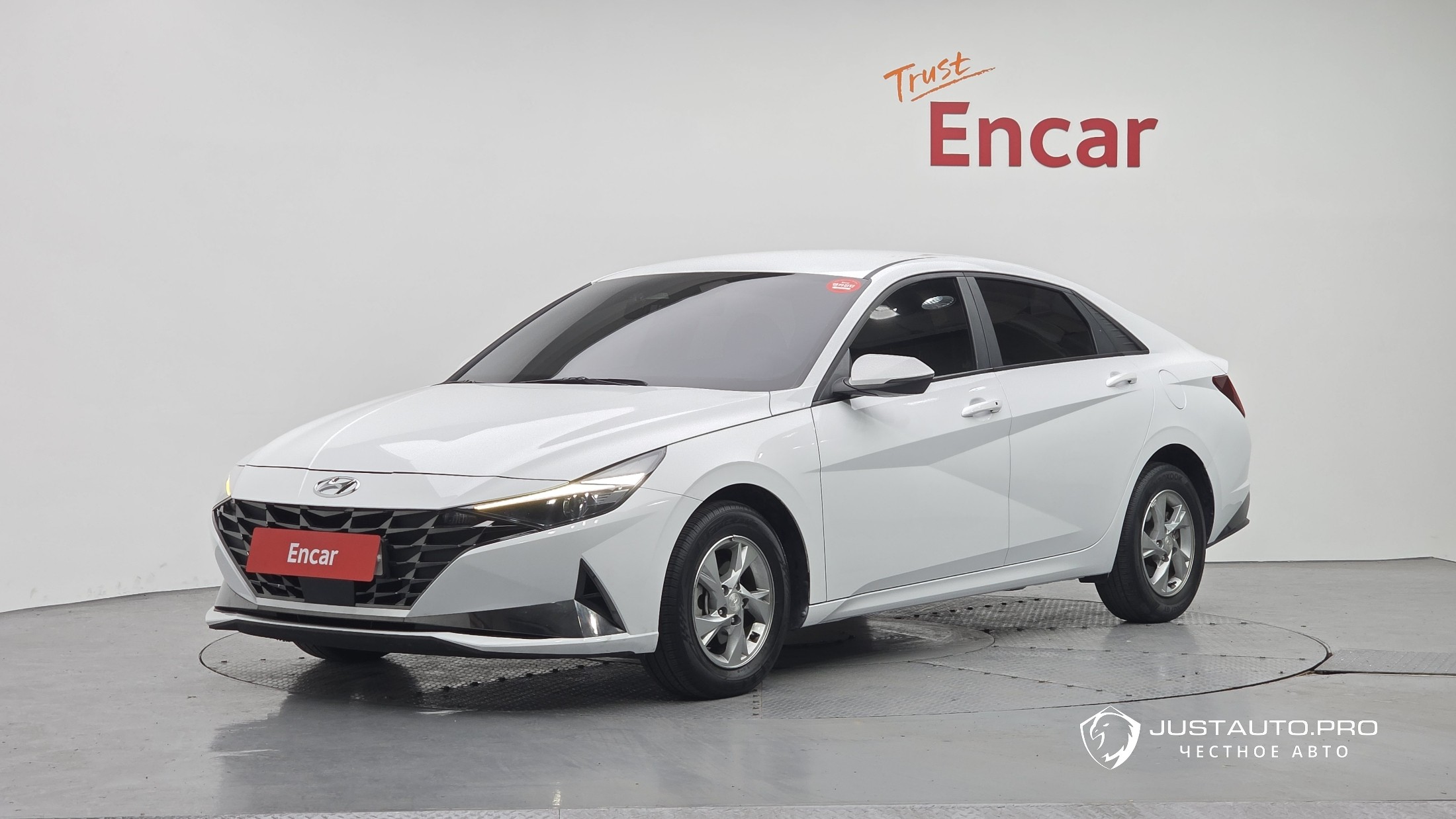 Автомобиль Hyundai AVANTE