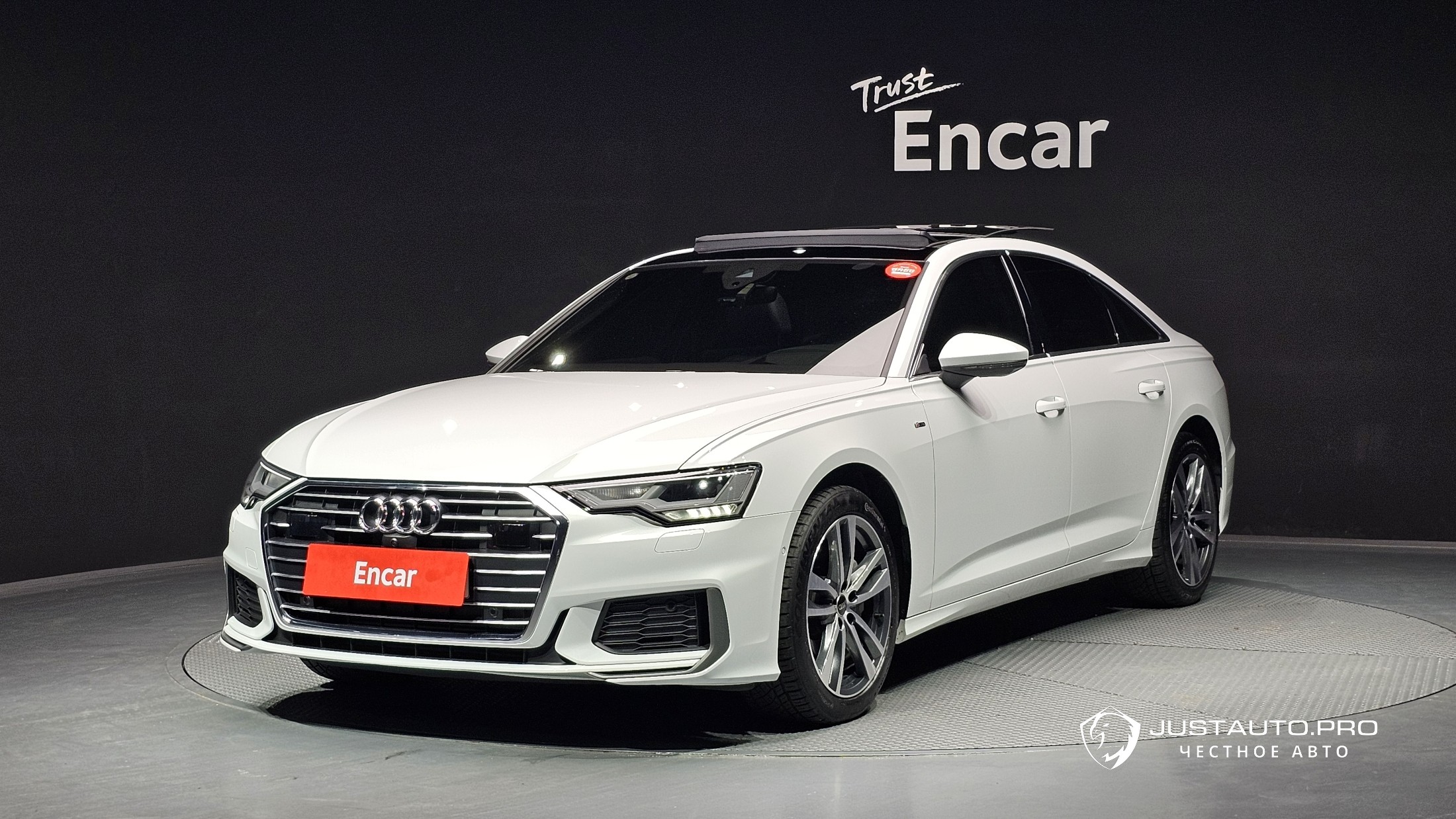 Автомобиль Audi A6