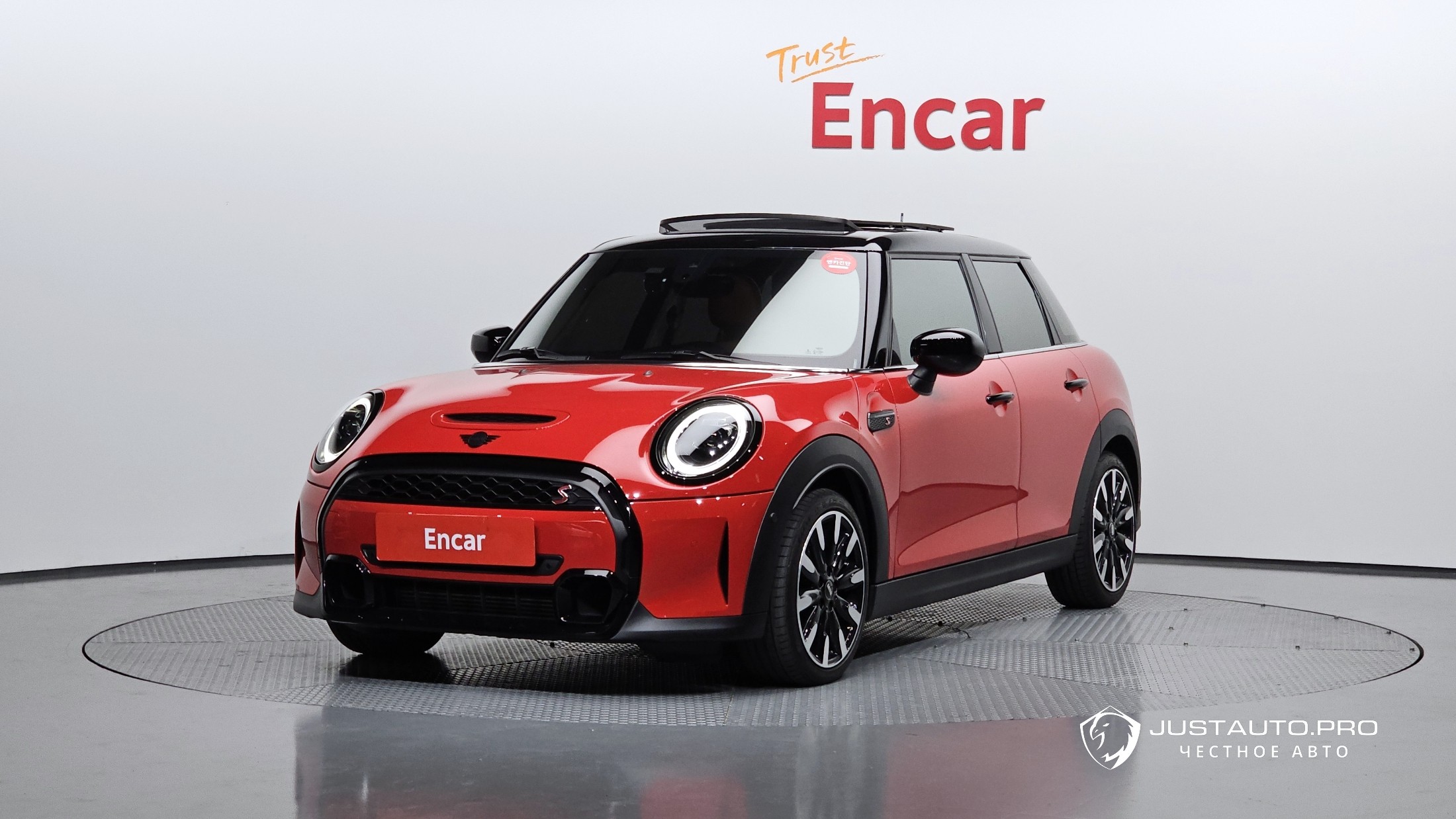 Автомобиль Mini Cooper
