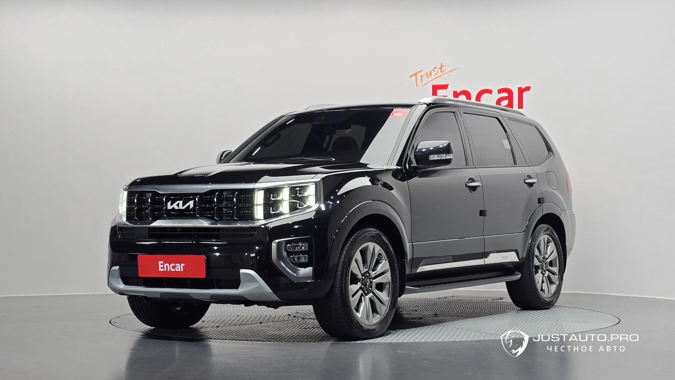Автомобиль Kia Mohave