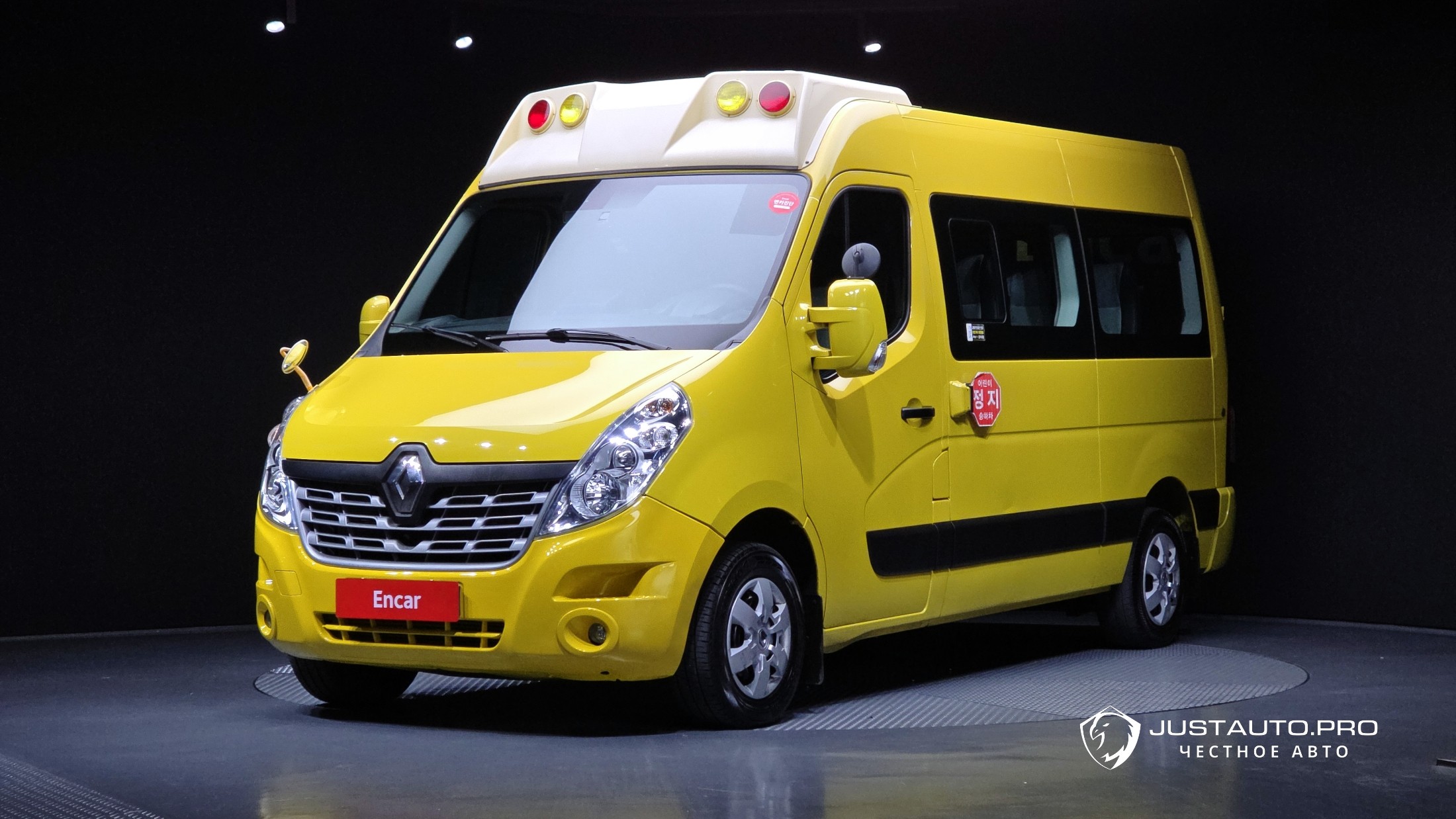 Автомобиль Renault-KoreaSamsung Master