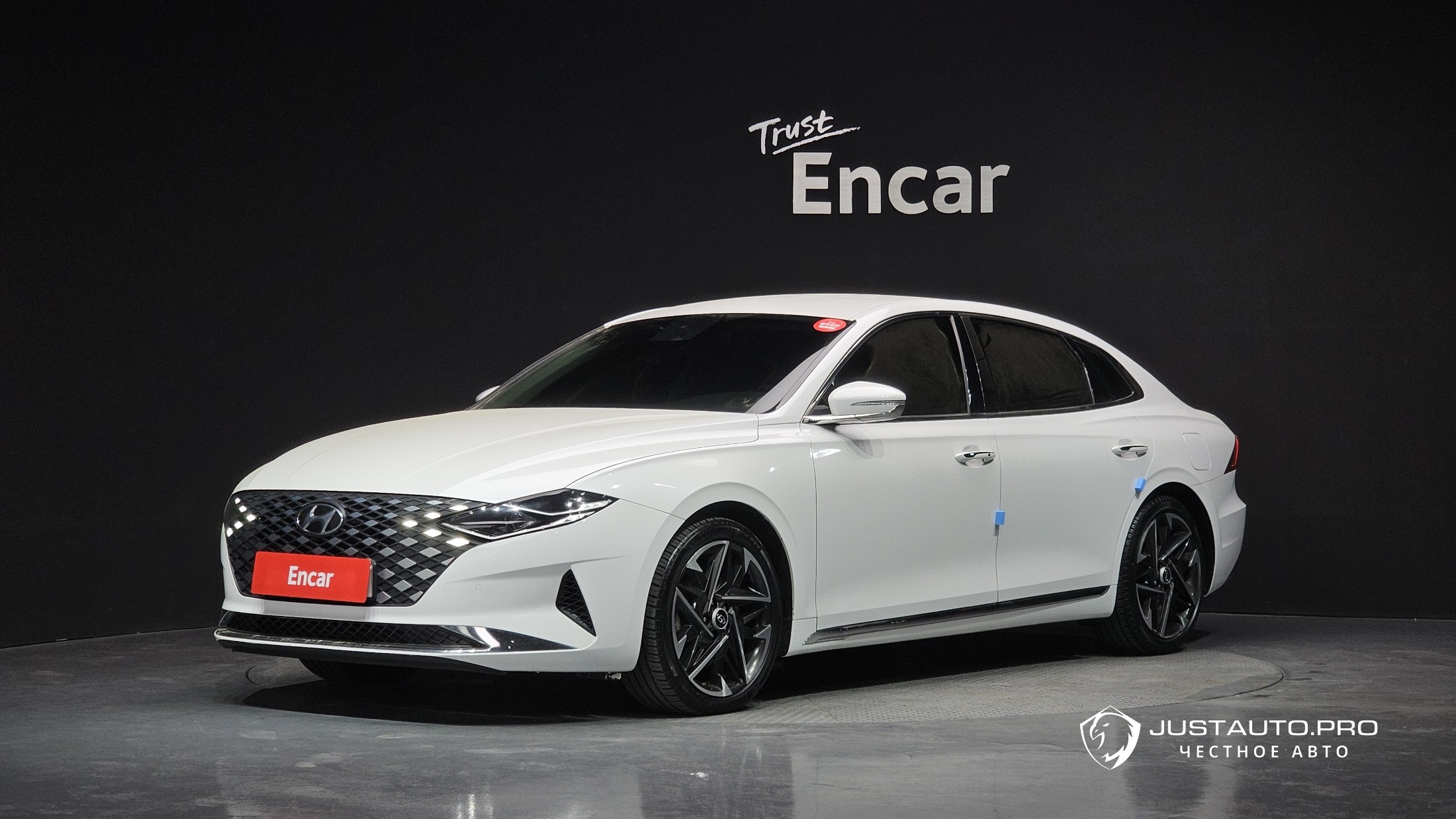 Автомобиль Hyundai Grandeur