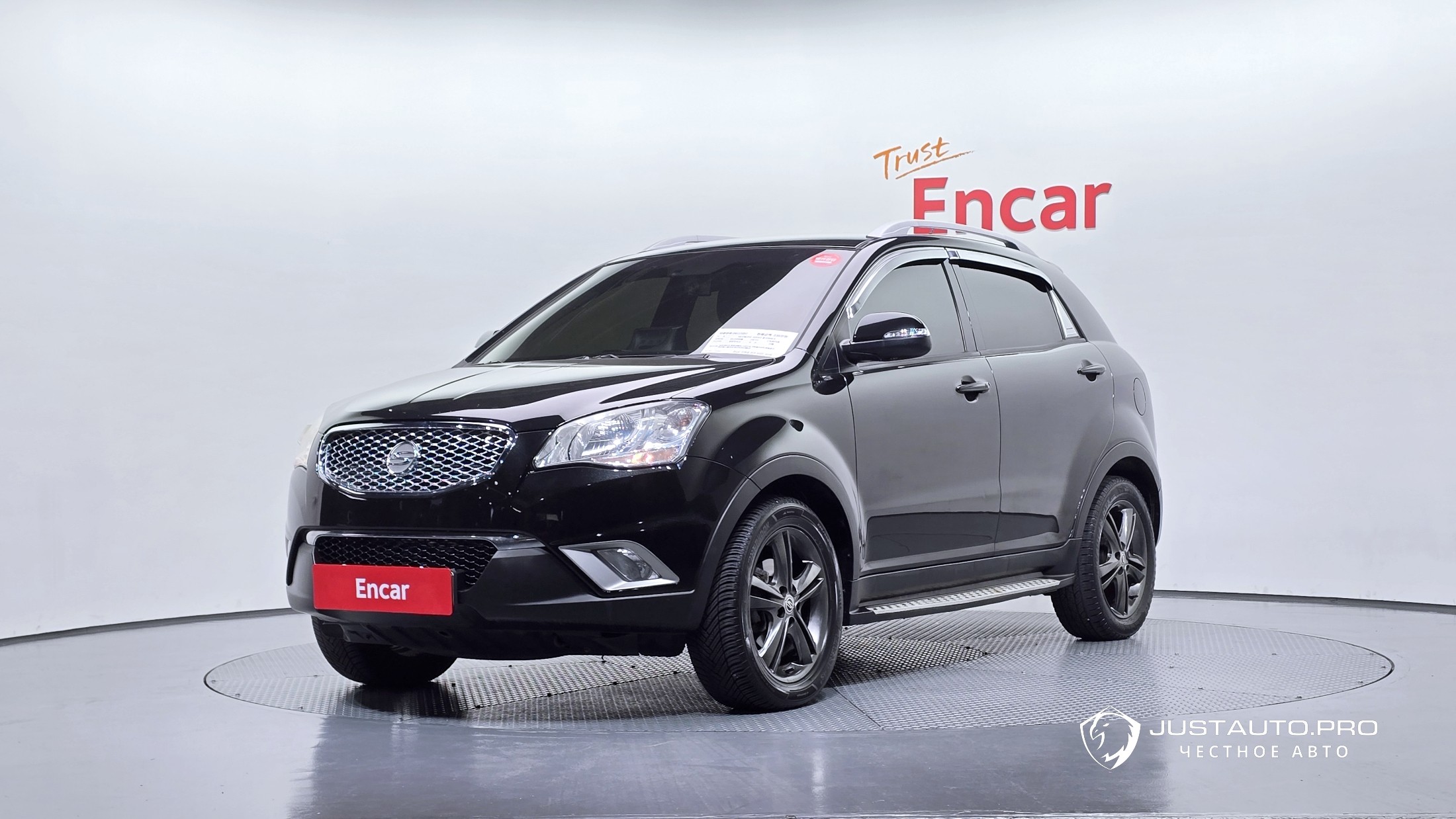 Автомобиль KG_Mobility_Ssangyong KORANDO