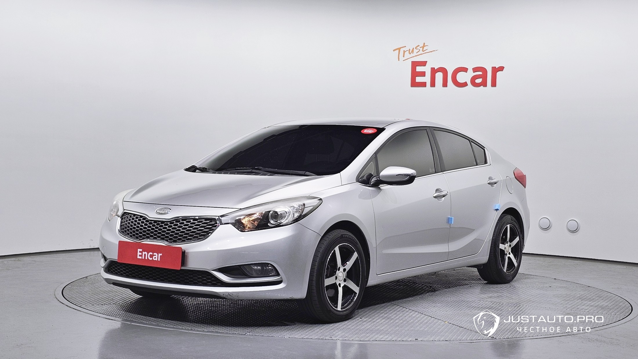 Автомобиль Kia K3