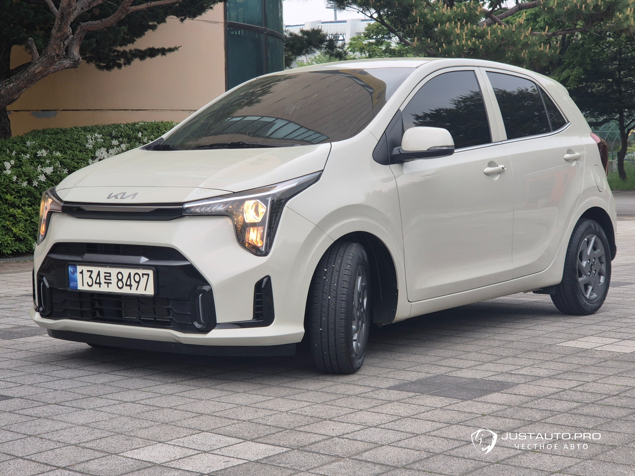 Автомобиль Kia morning
