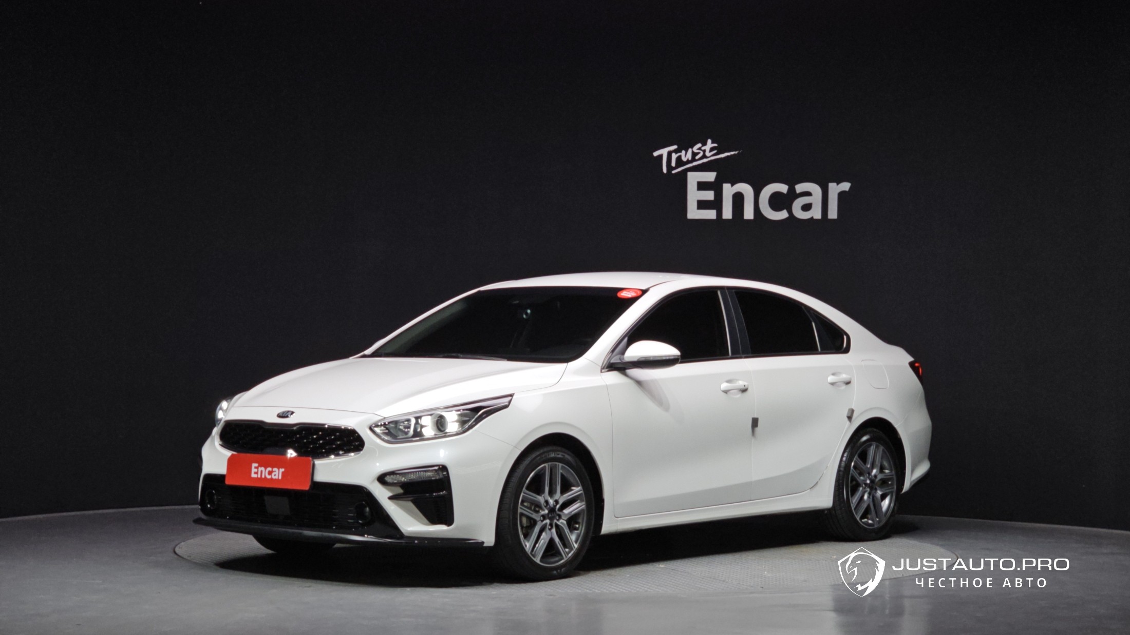 Автомобиль Kia K3