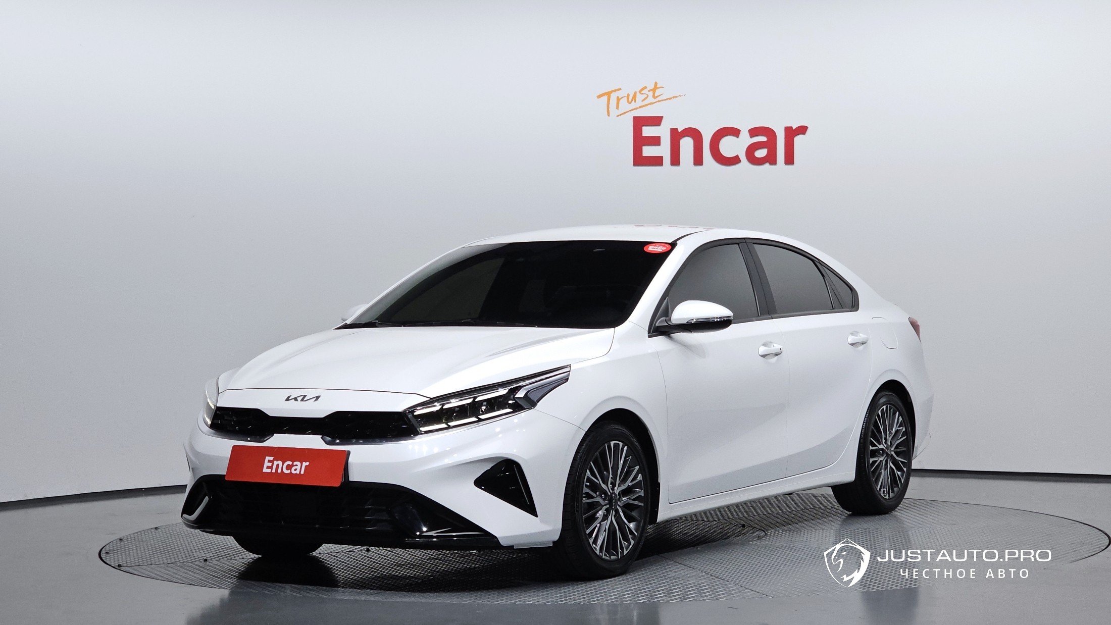 Автомобиль Kia K3