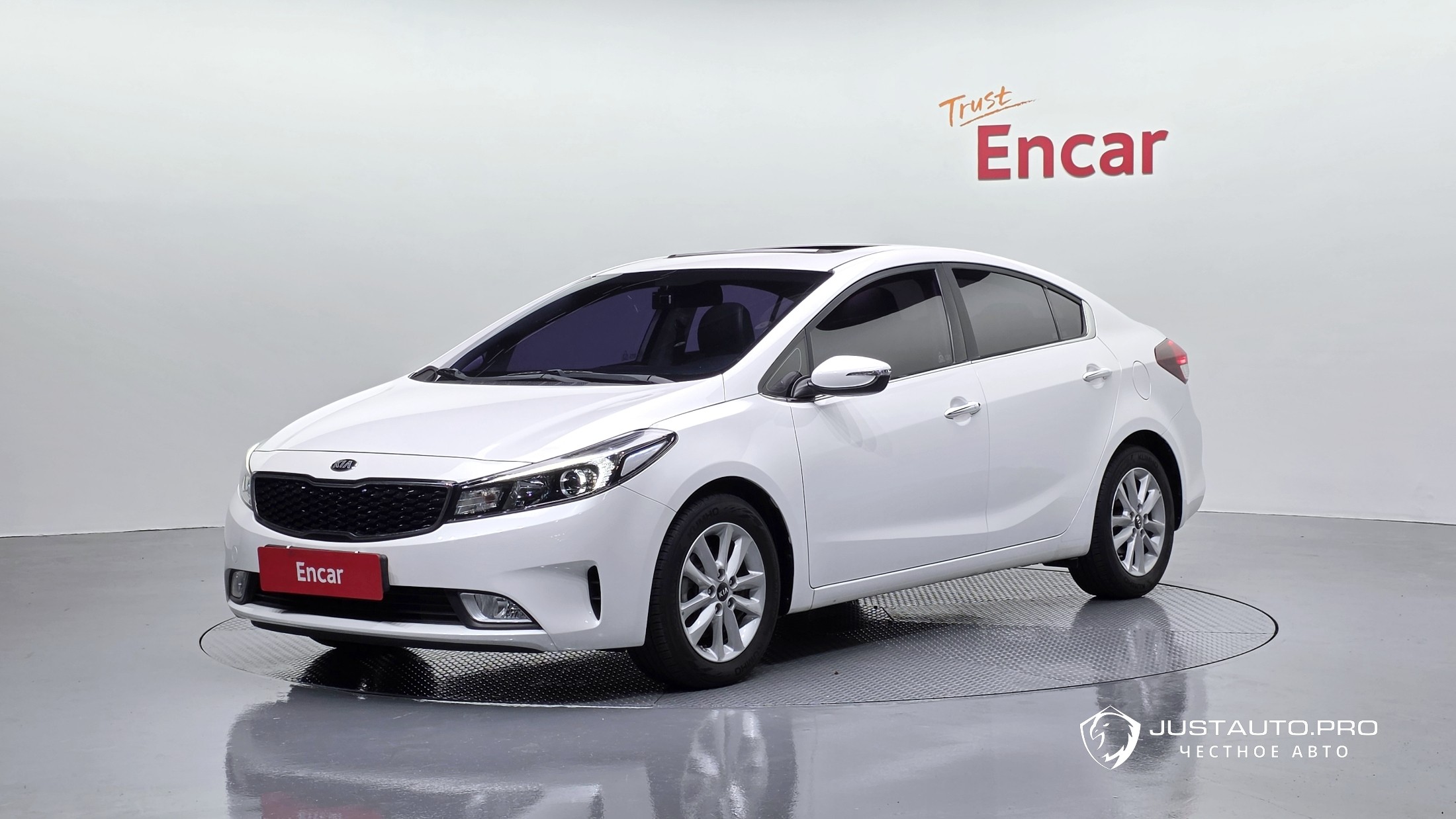 Автомобиль Kia K3