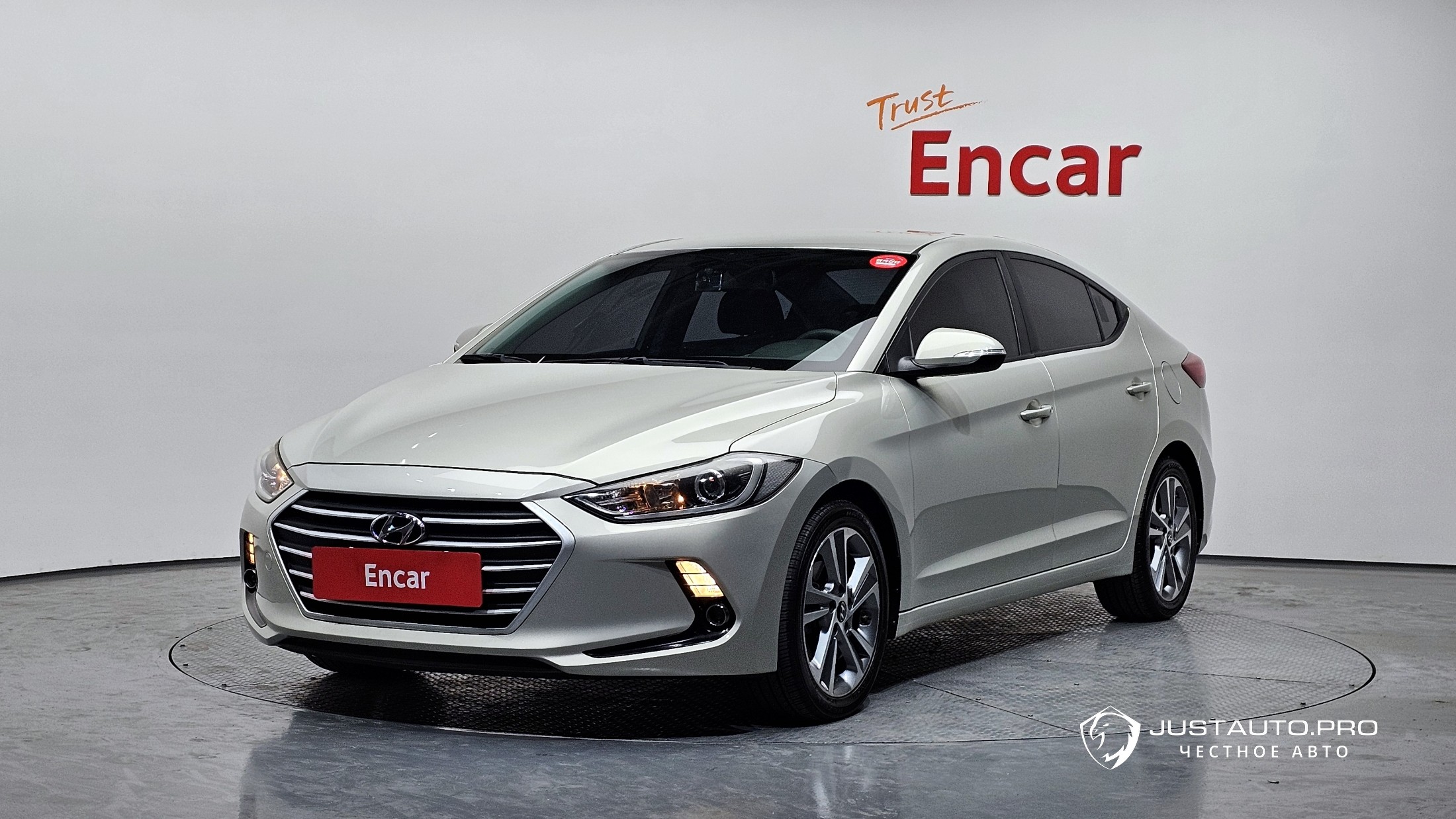 Автомобиль Hyundai AVANTE