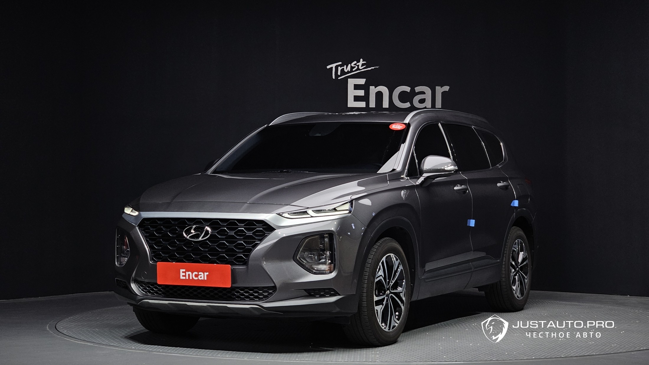 Автомобиль Hyundai Santafe