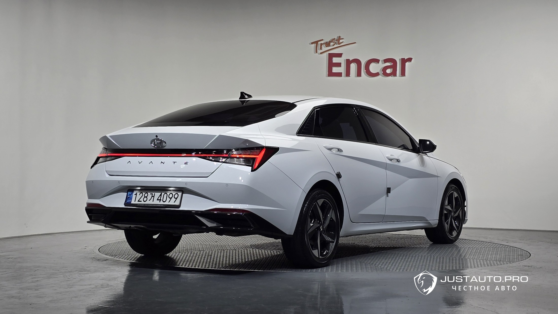 Автомобиль Hyundai AVANTE