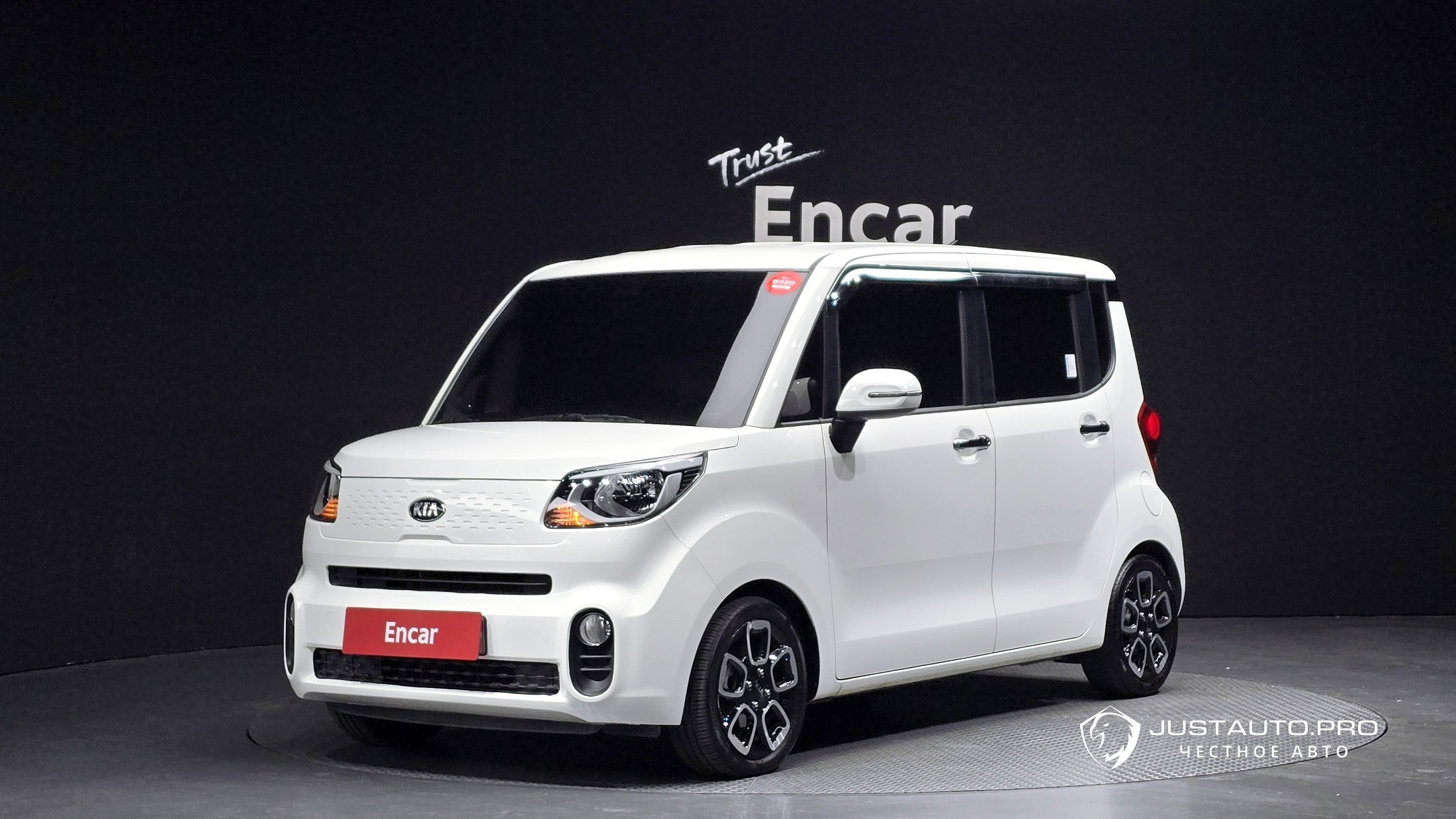 Автомобиль Kia RAY