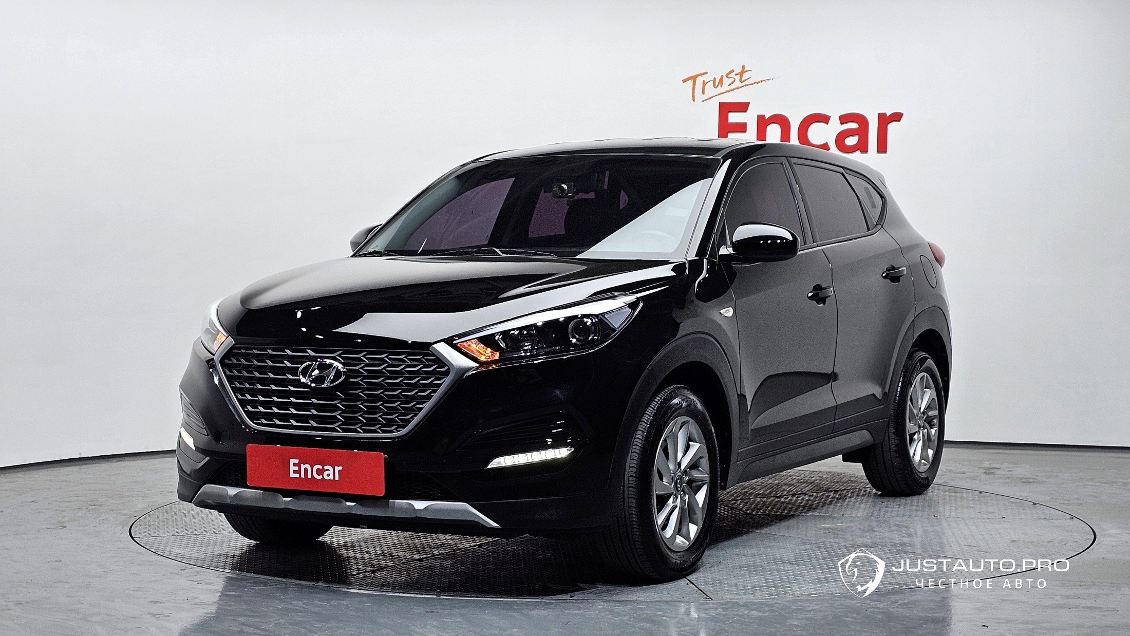 Автомобиль Hyundai Tucson